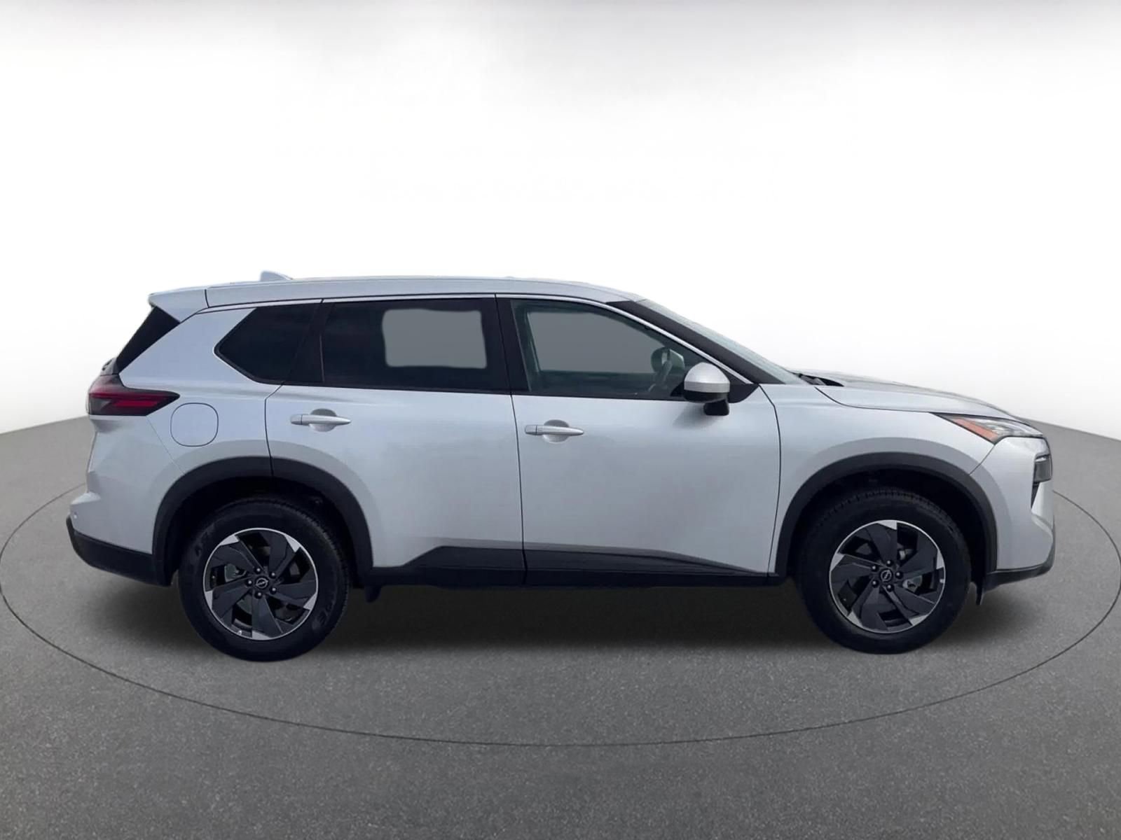 Thumbnail: 2025 Nissan Rogue - 16