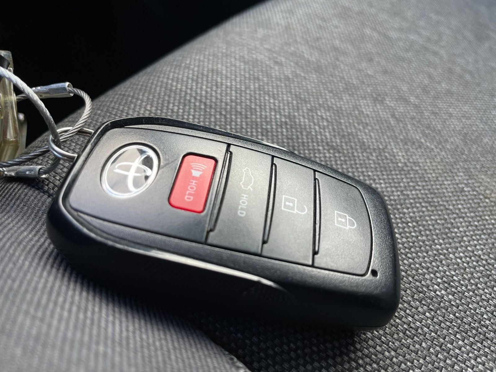 Thumbnail: 2025 Toyota Camry - 21