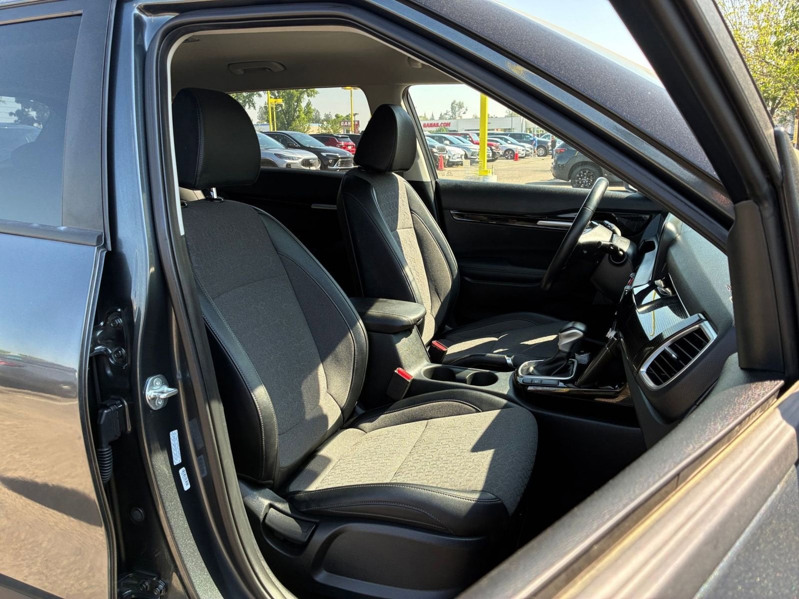 Thumbnail: 2025 Kia Seltos - 35