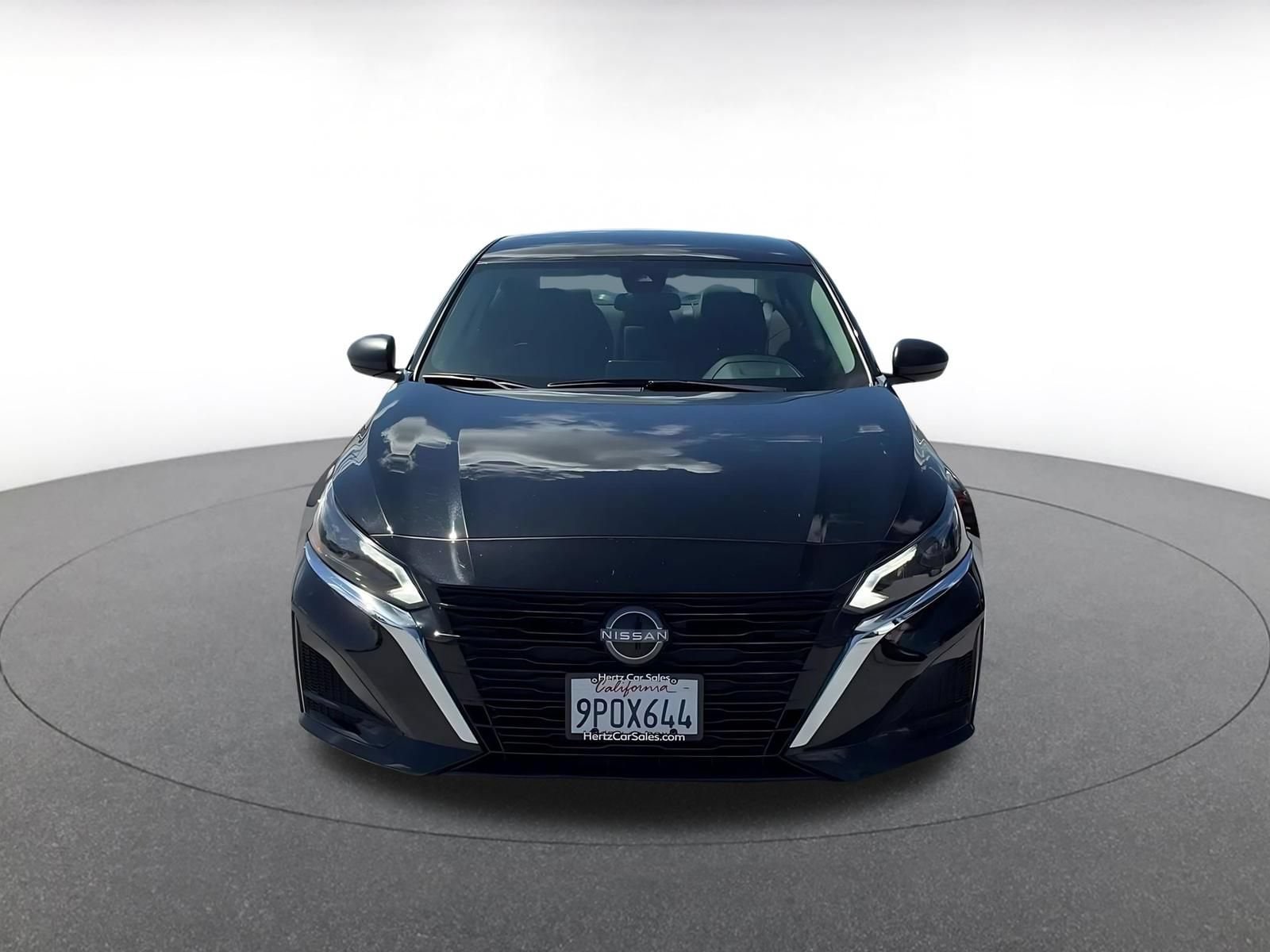 Thumbnail: 2025 Nissan Altima - 4