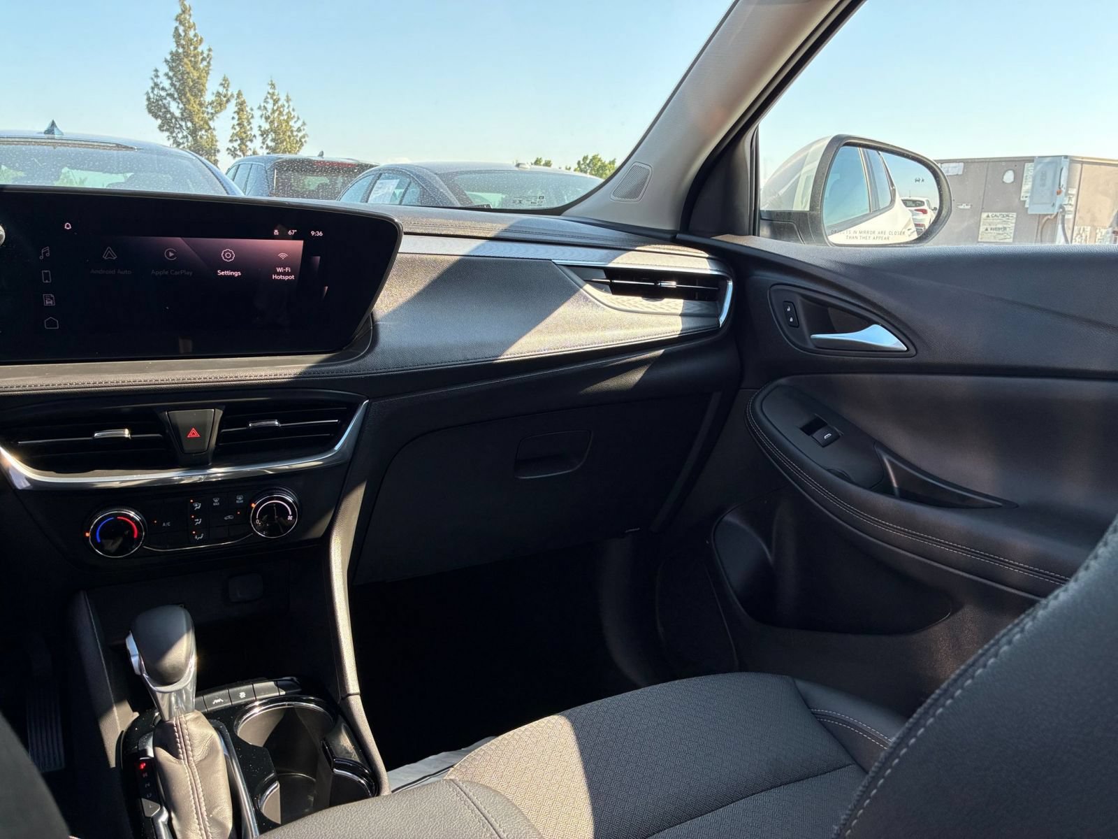 Thumbnail: 2025 Buick Encore GX - 34