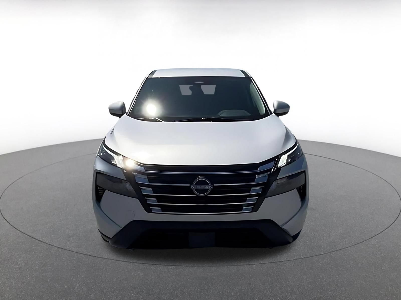 Thumbnail: 2025 Nissan Rogue - 4