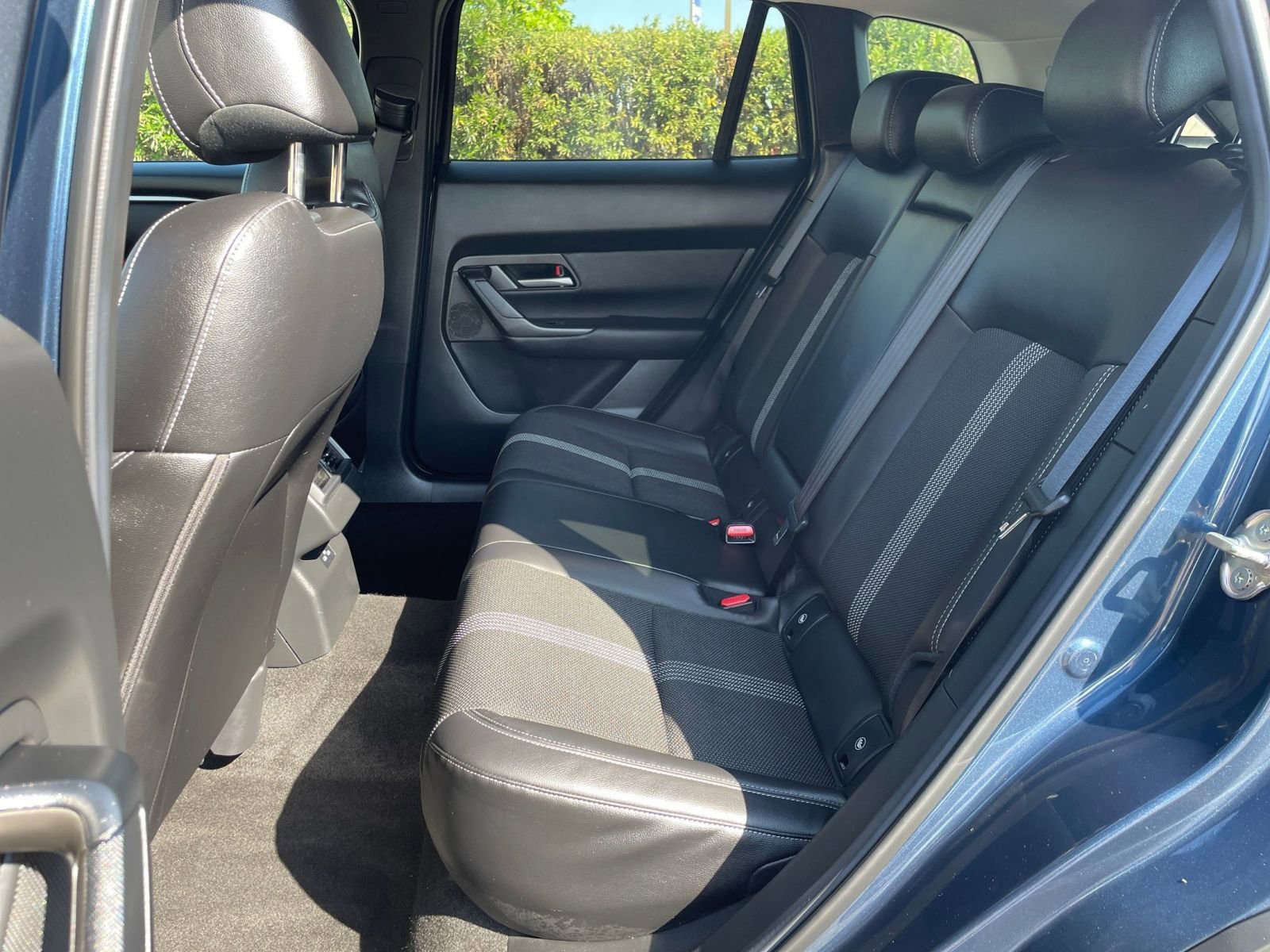 Thumbnail: 2025 Mazda CX-50 - 27