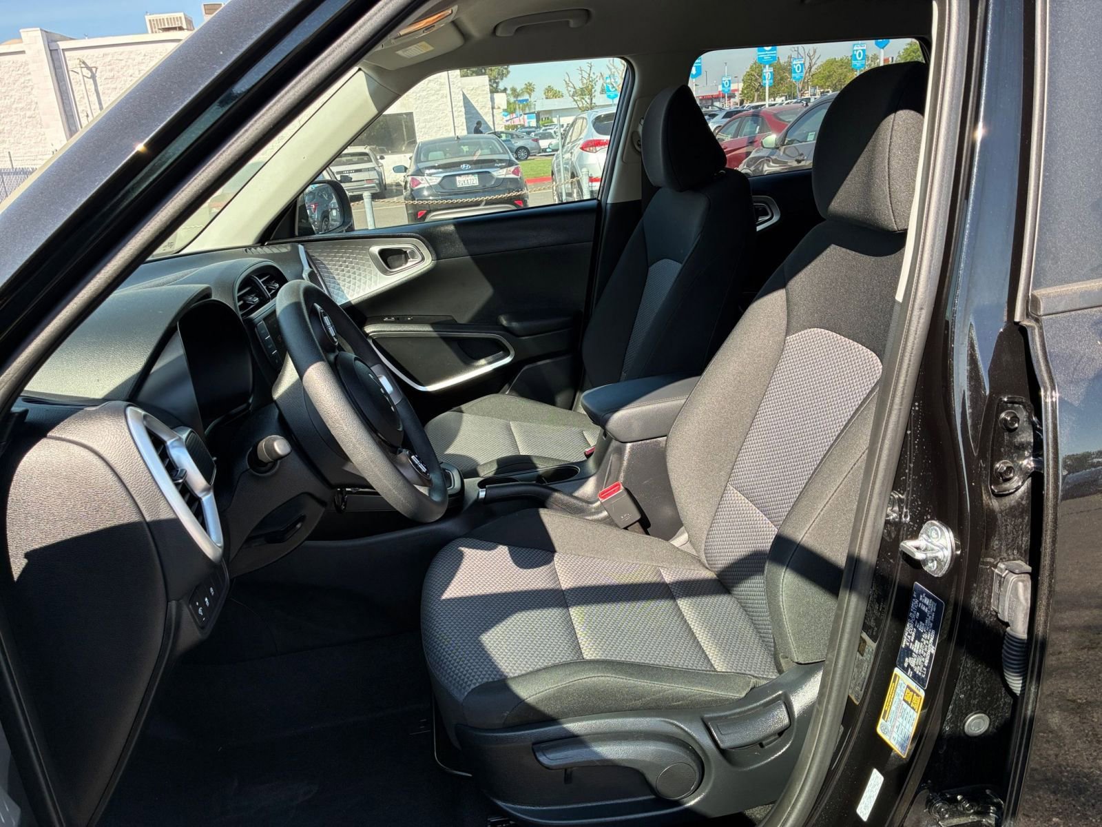 Thumbnail: 2025 Kia Soul - 24