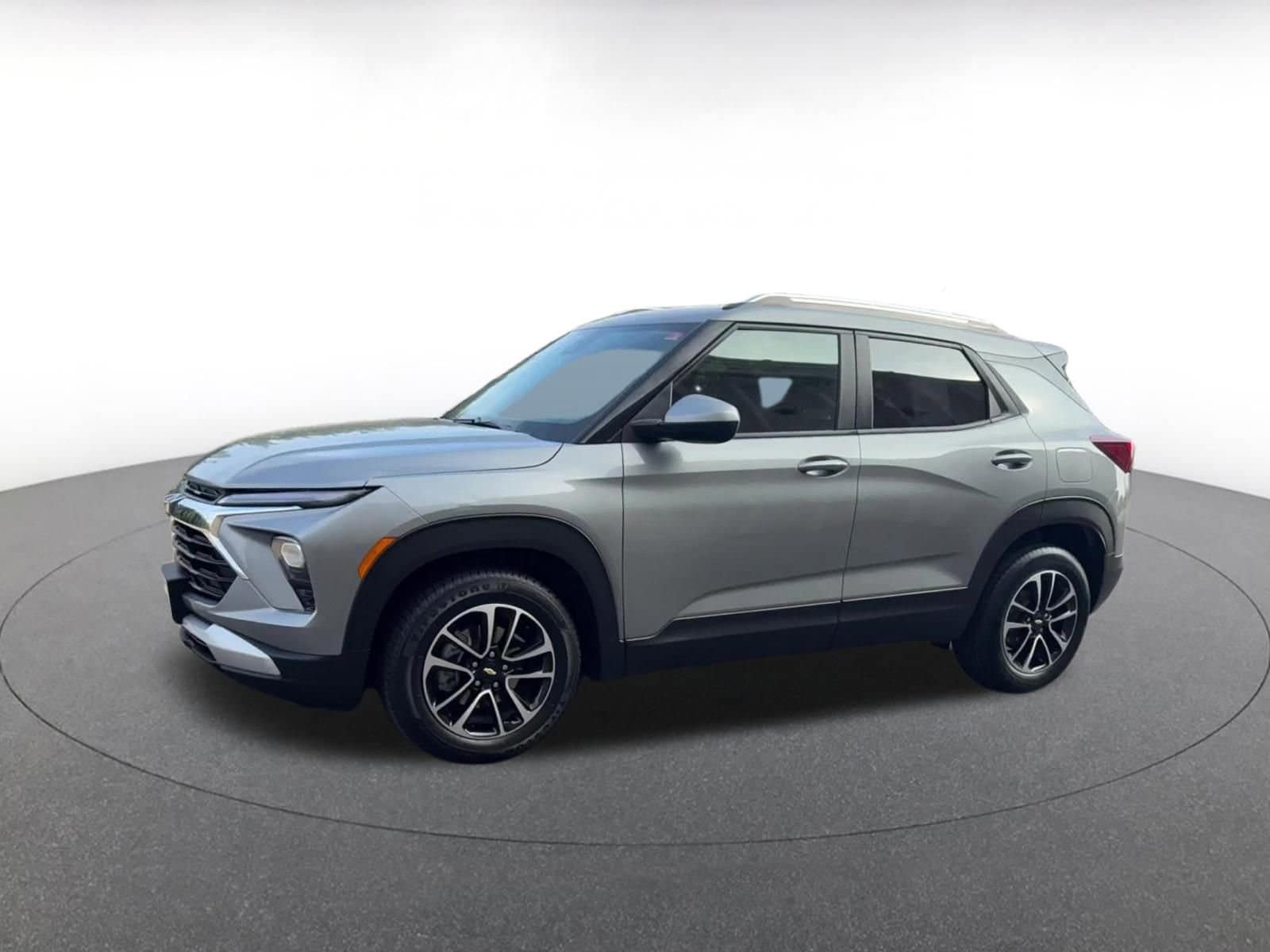 Thumbnail: 2025 Chevrolet TrailBlazer - 9