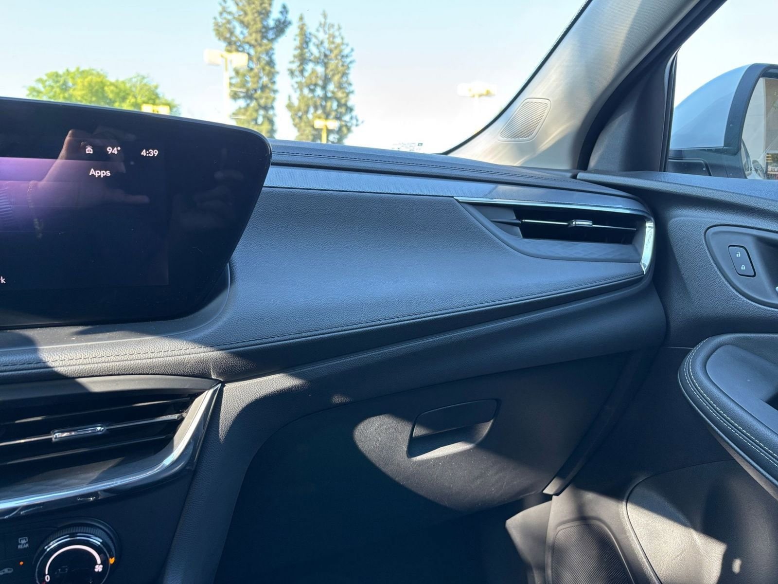 Thumbnail: 2025 Buick Encore GX - 32