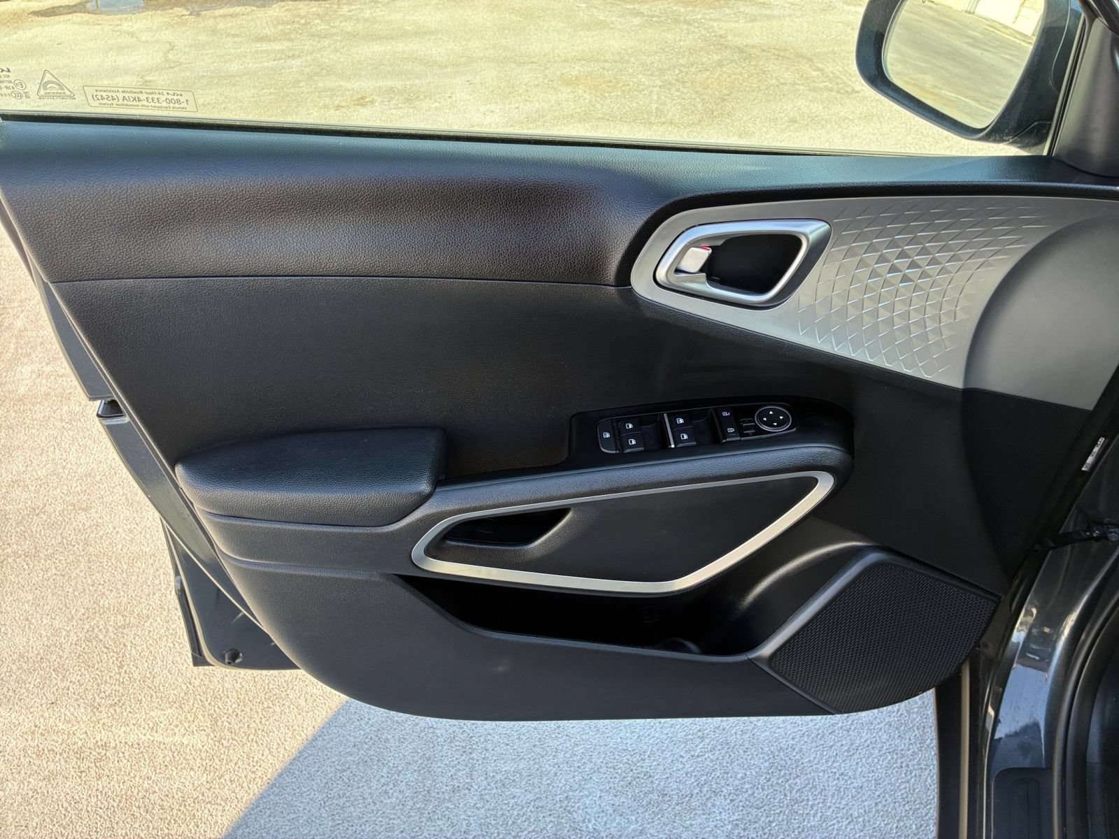 Thumbnail: 2025 Kia Soul - 19