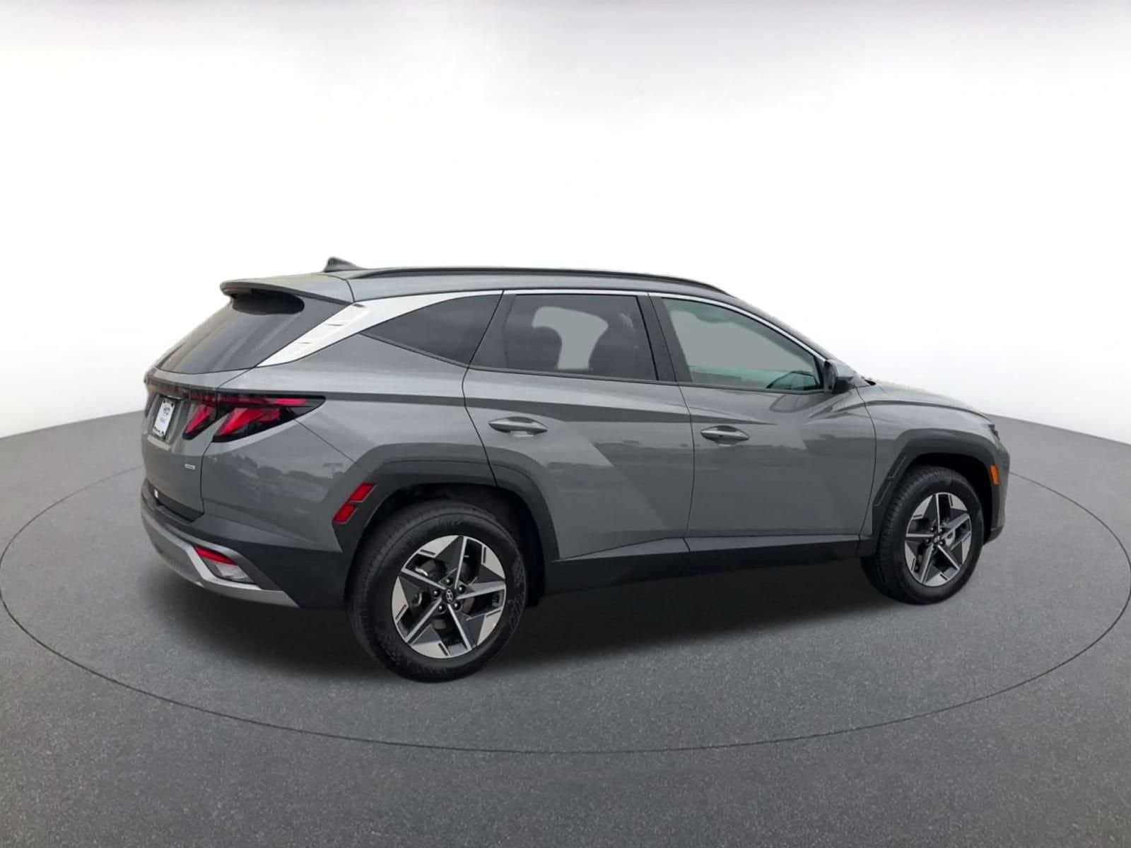 Thumbnail: 2026 Hyundai Tucson - 12