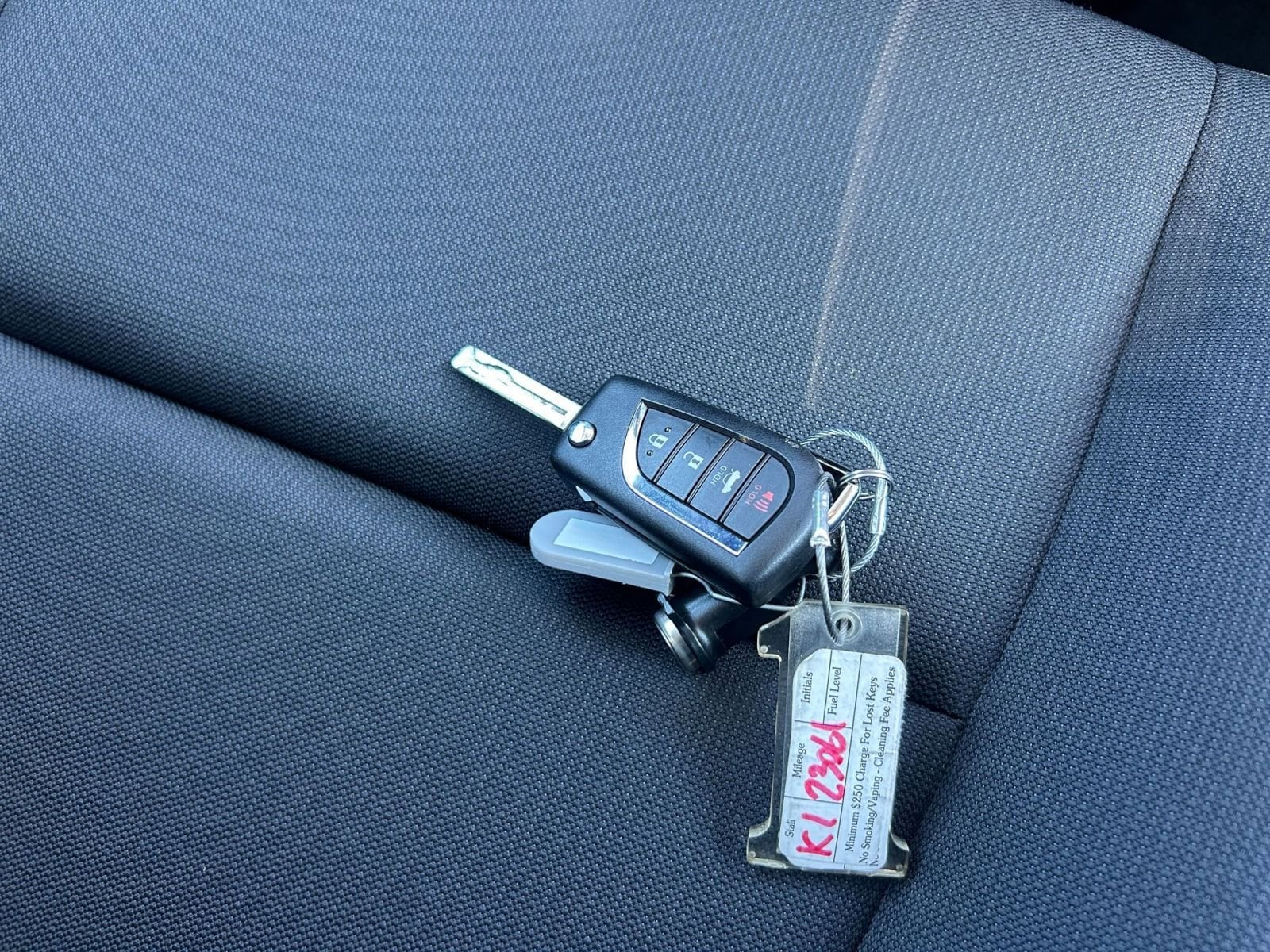 Thumbnail: 2025 Toyota Corolla - 22