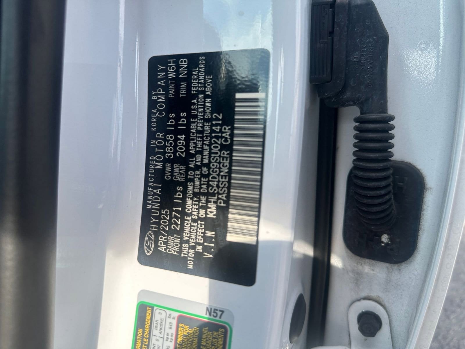 Thumbnail: 2025 Hyundai Elantra - 29