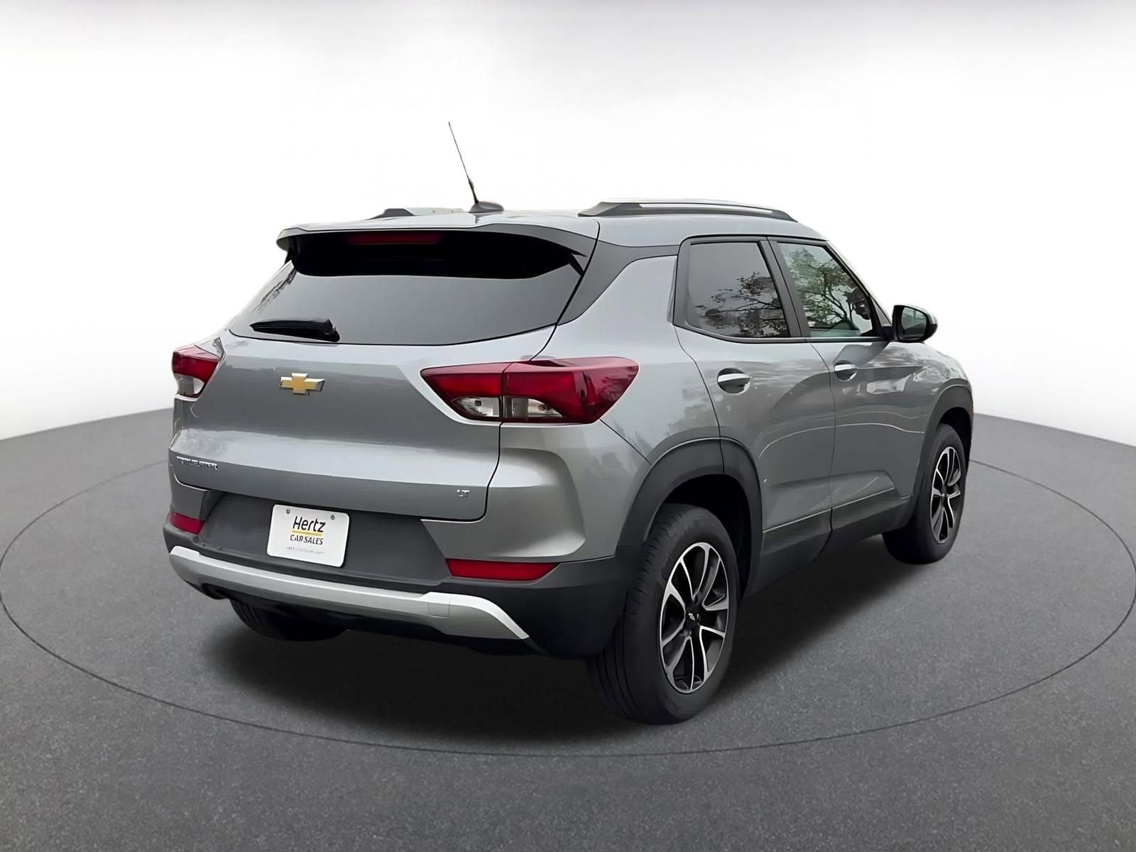 Thumbnail: 2025 Chevrolet TrailBlazer - 14