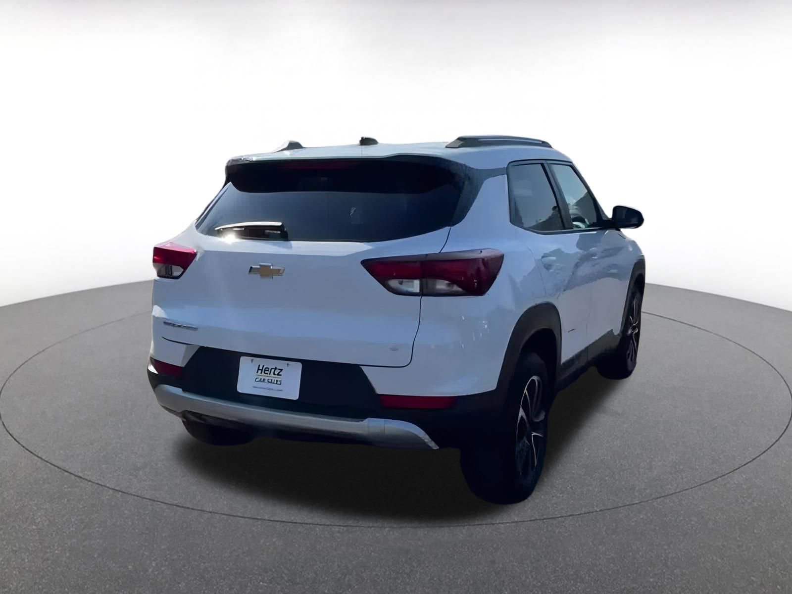 Thumbnail: 2025 Chevrolet TrailBlazer - 14