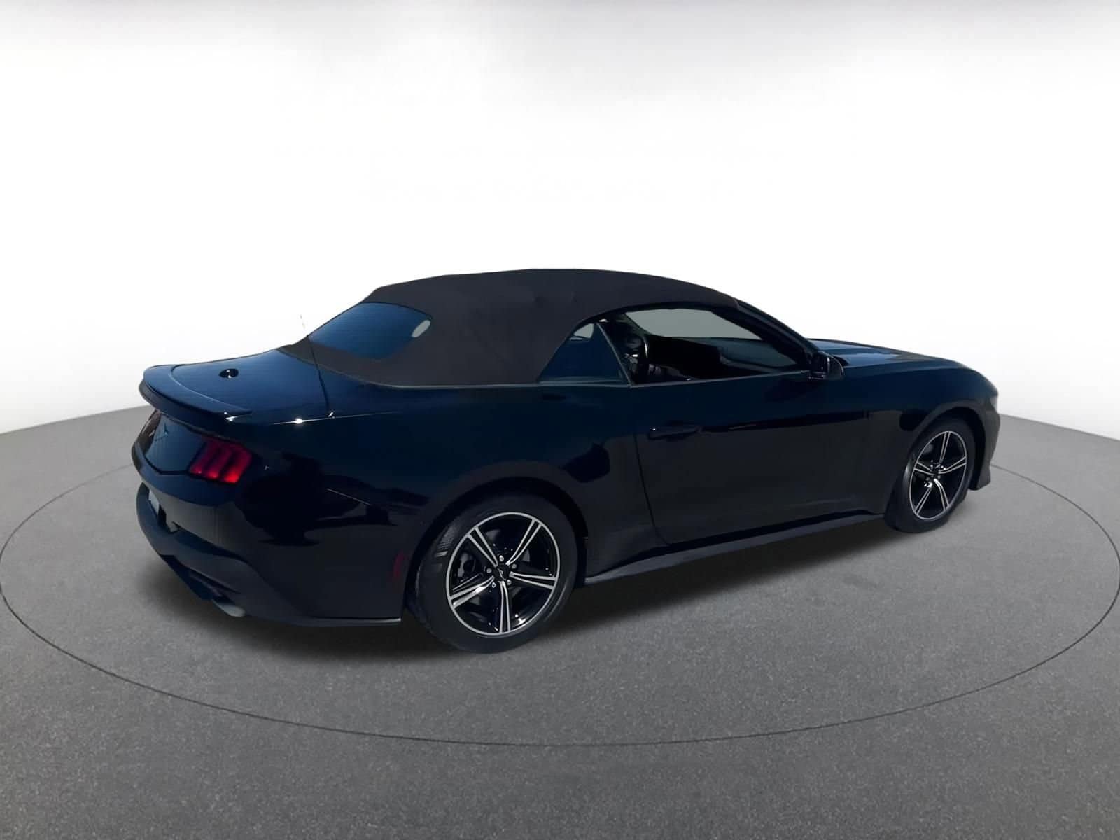 Thumbnail: 2024 Ford Mustang - 14