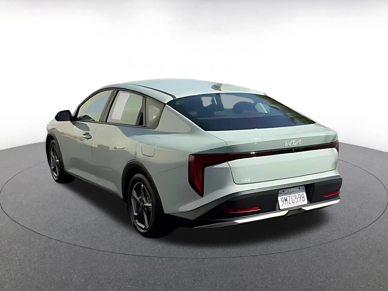 Thumbnail: 2026 Kia K4 - 10