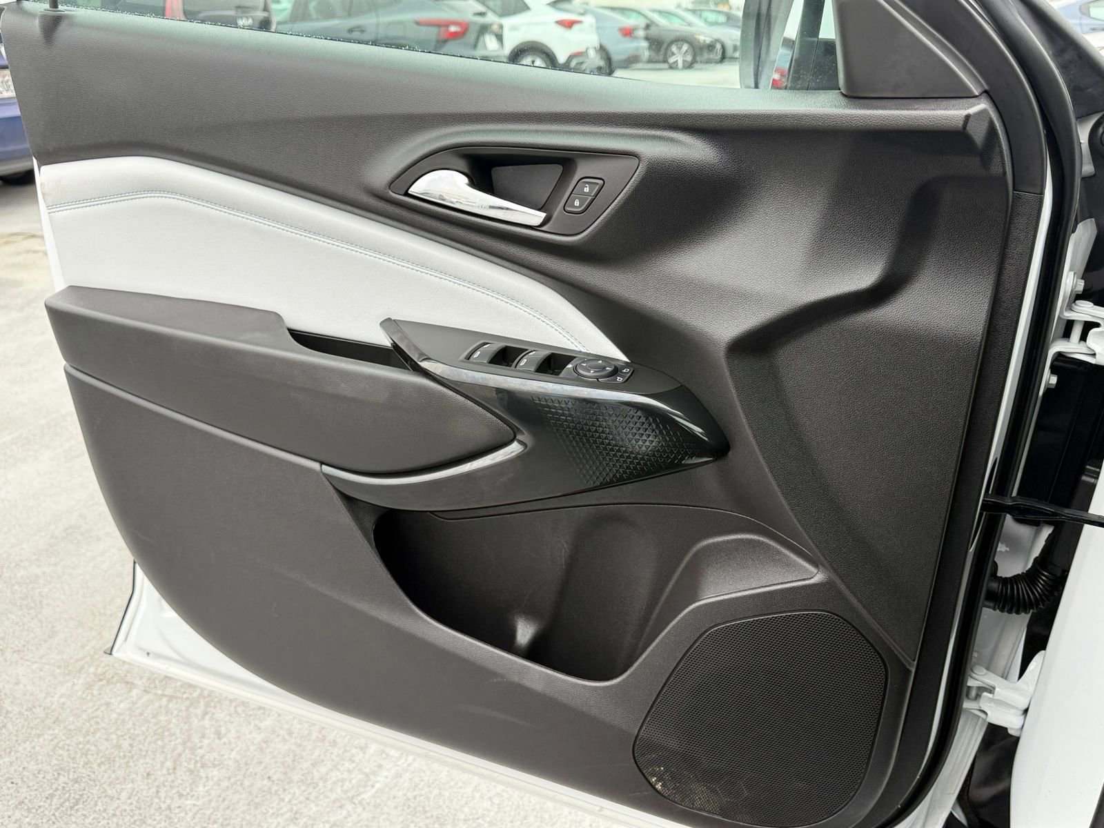 Thumbnail: 2025 Chevrolet Trax - 20