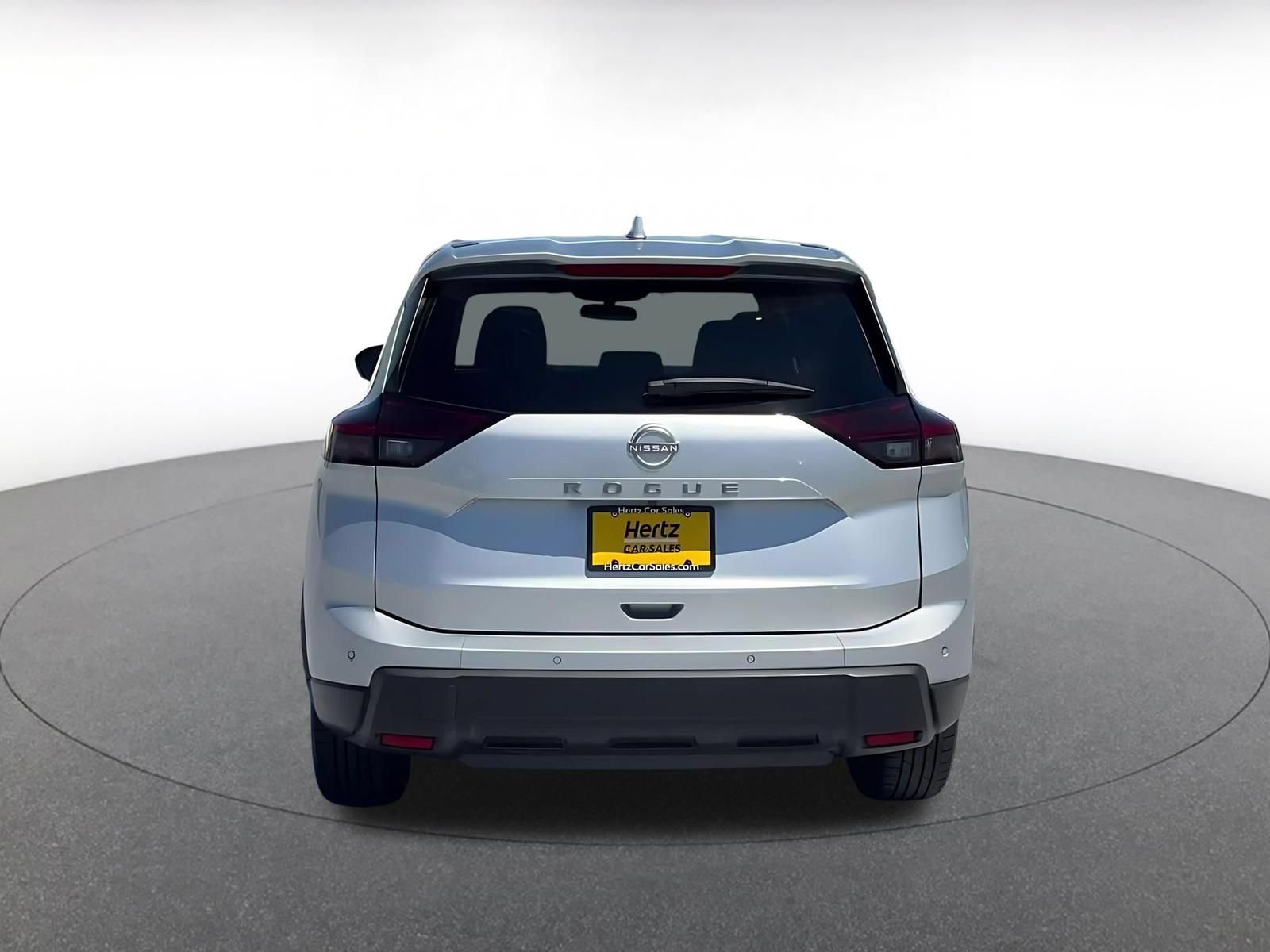 Thumbnail: 2025 Nissan Rogue - 10