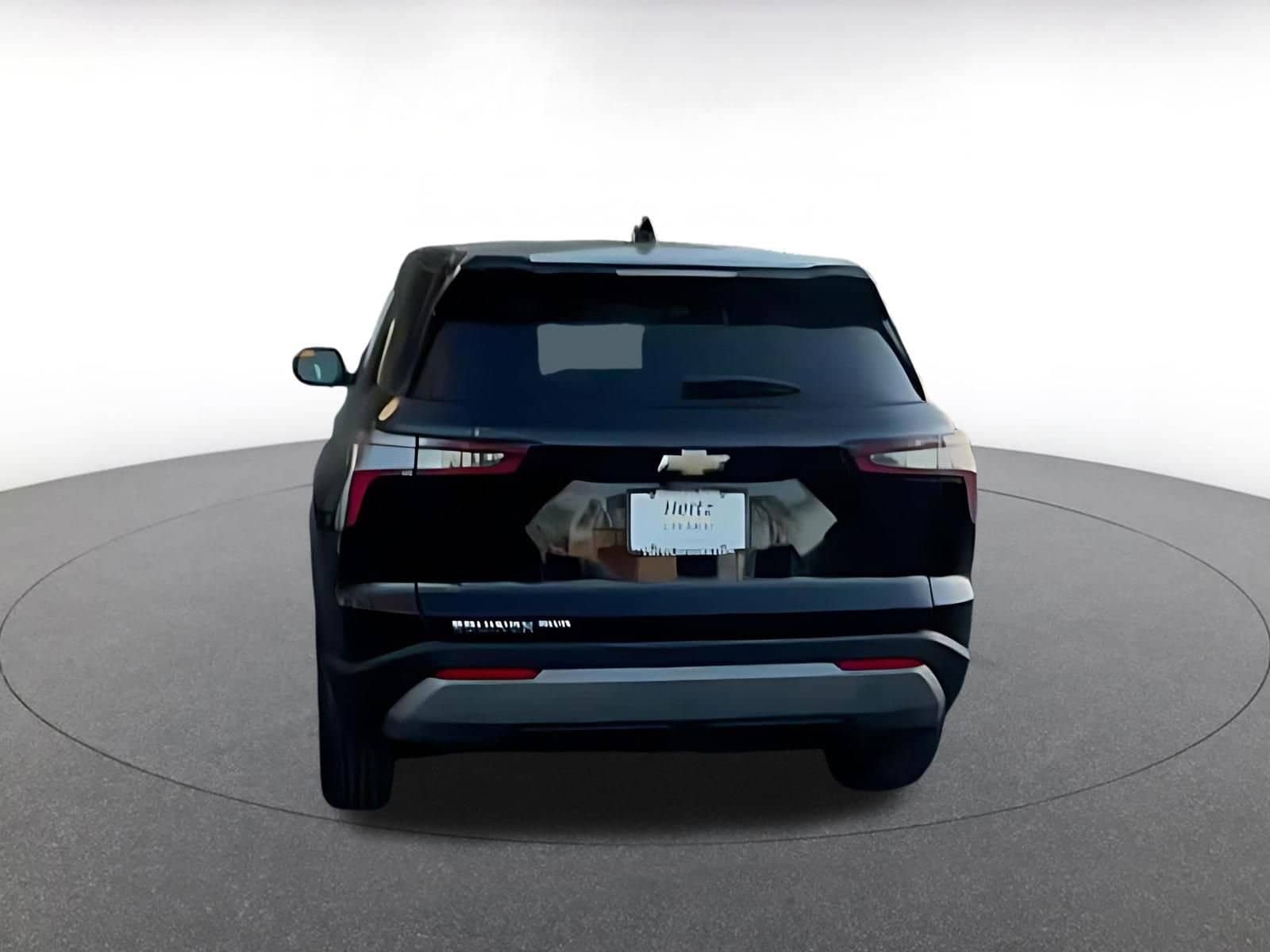 Thumbnail: 2025 Chevrolet Equinox - 11