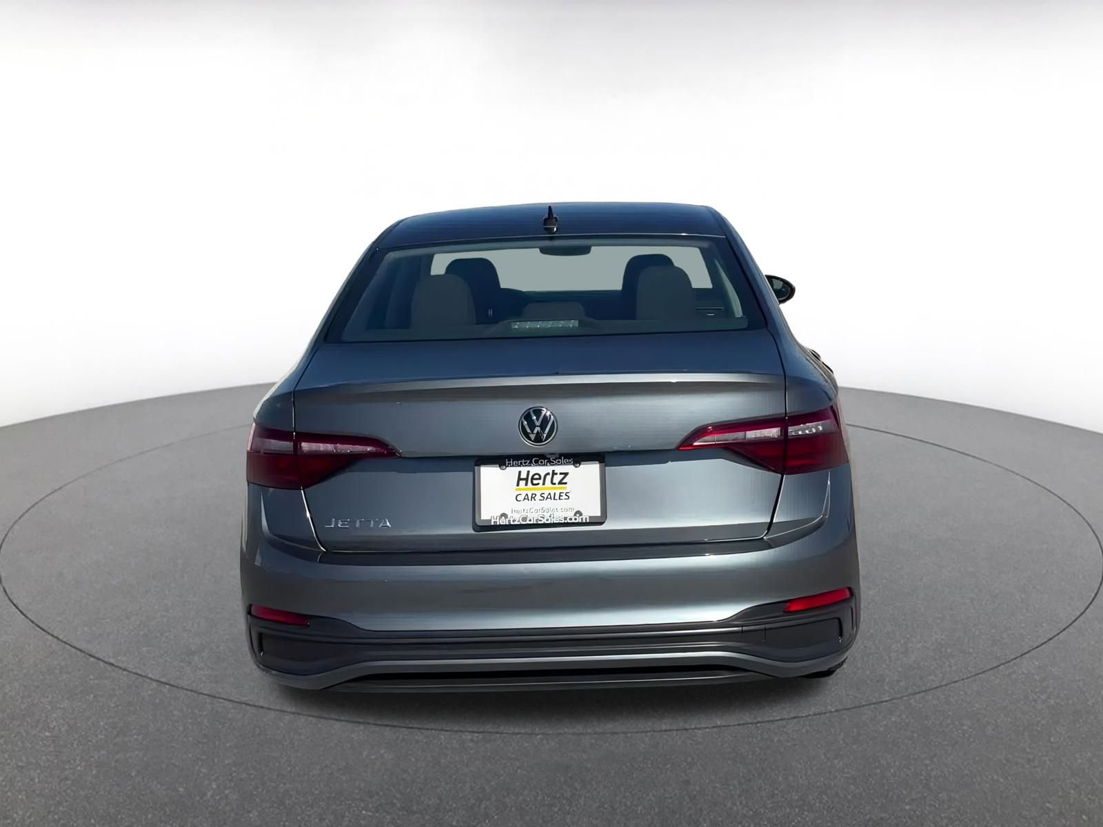 Thumbnail: 2024 Volkswagen Jetta - 12