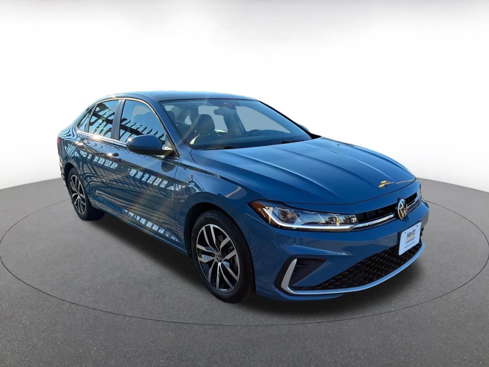 Thumbnail: 2025 Volkswagen Jetta - 1