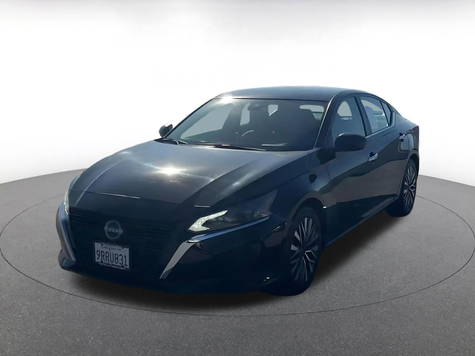Thumbnail: 2025 Nissan Altima - 7