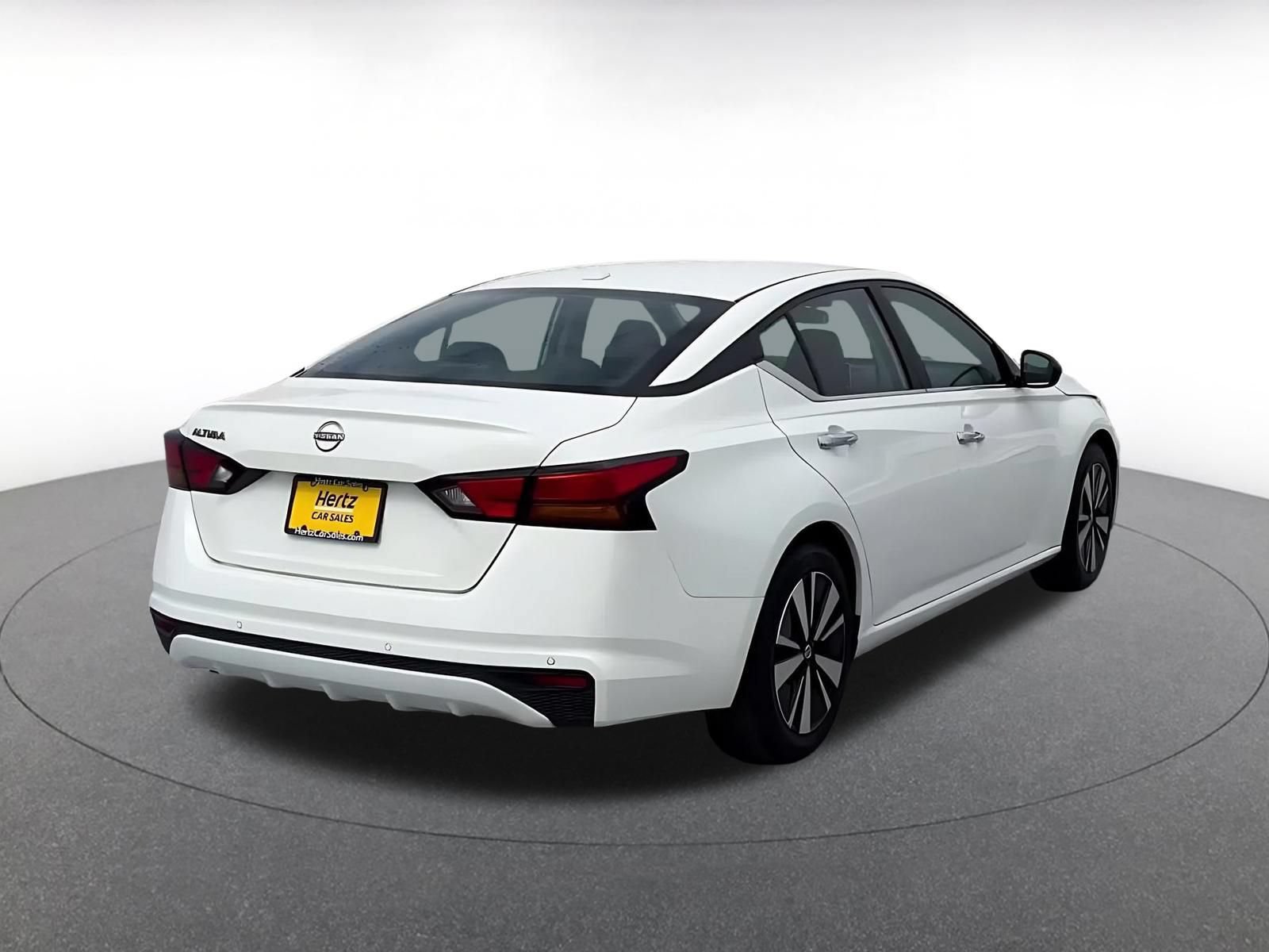 Thumbnail: 2025 Nissan Altima - 13