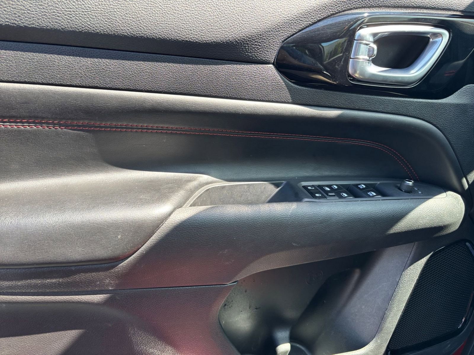 Thumbnail: 2025 Jeep Compass - 18