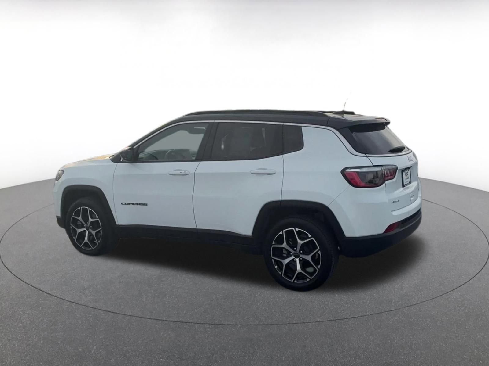 Thumbnail: 2025 Jeep Compass - 10