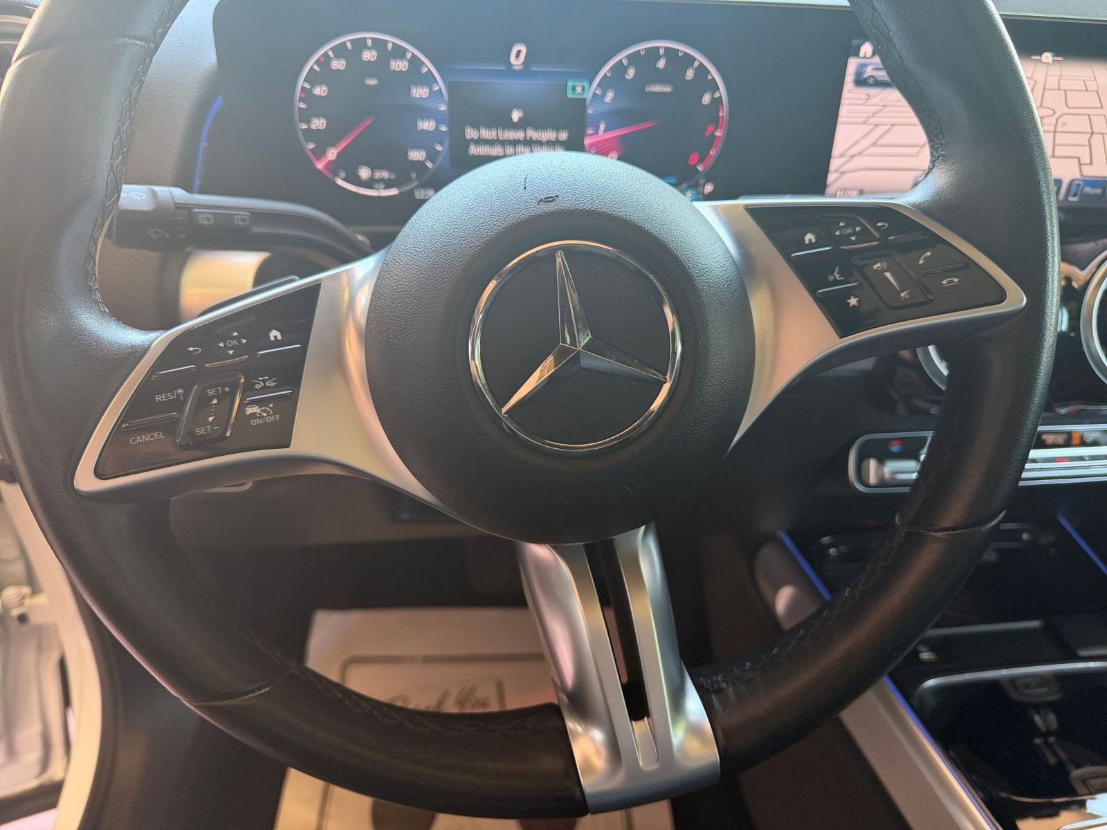 Thumbnail: 2025 Mercedes-Benz GLB - 30