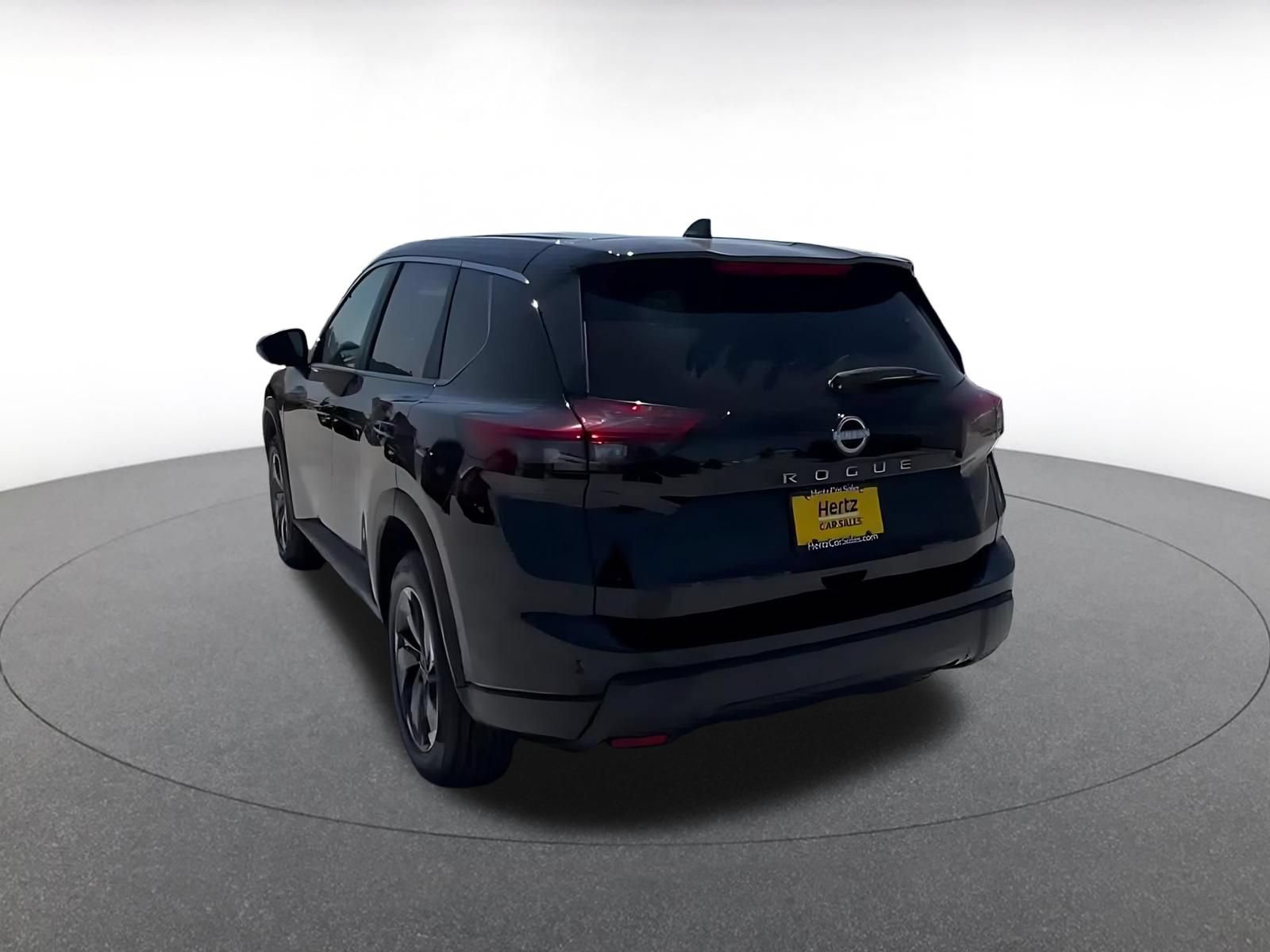 Thumbnail: 2025 Nissan Rogue - 10