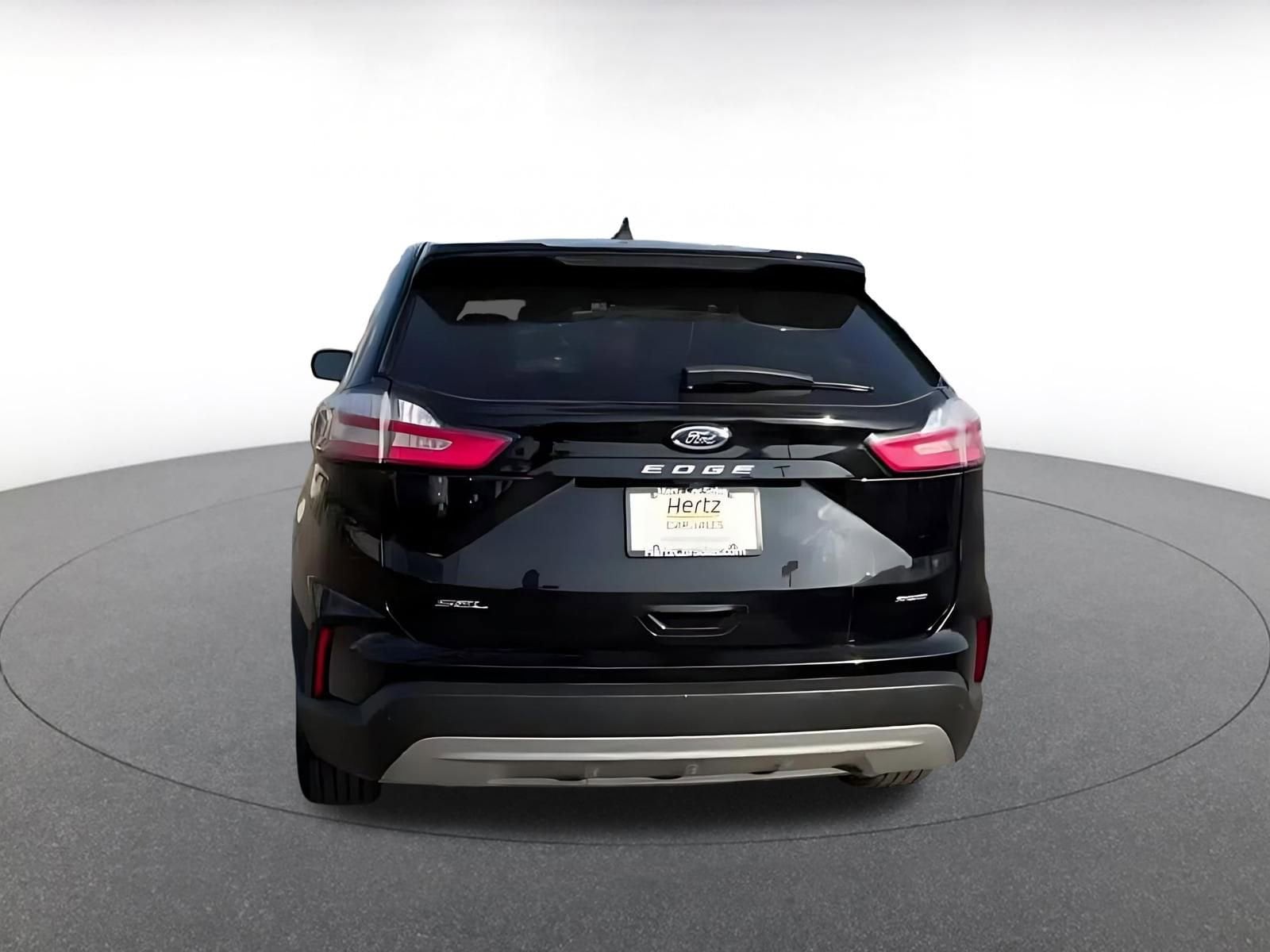 Thumbnail: 2024 Ford Edge - 10