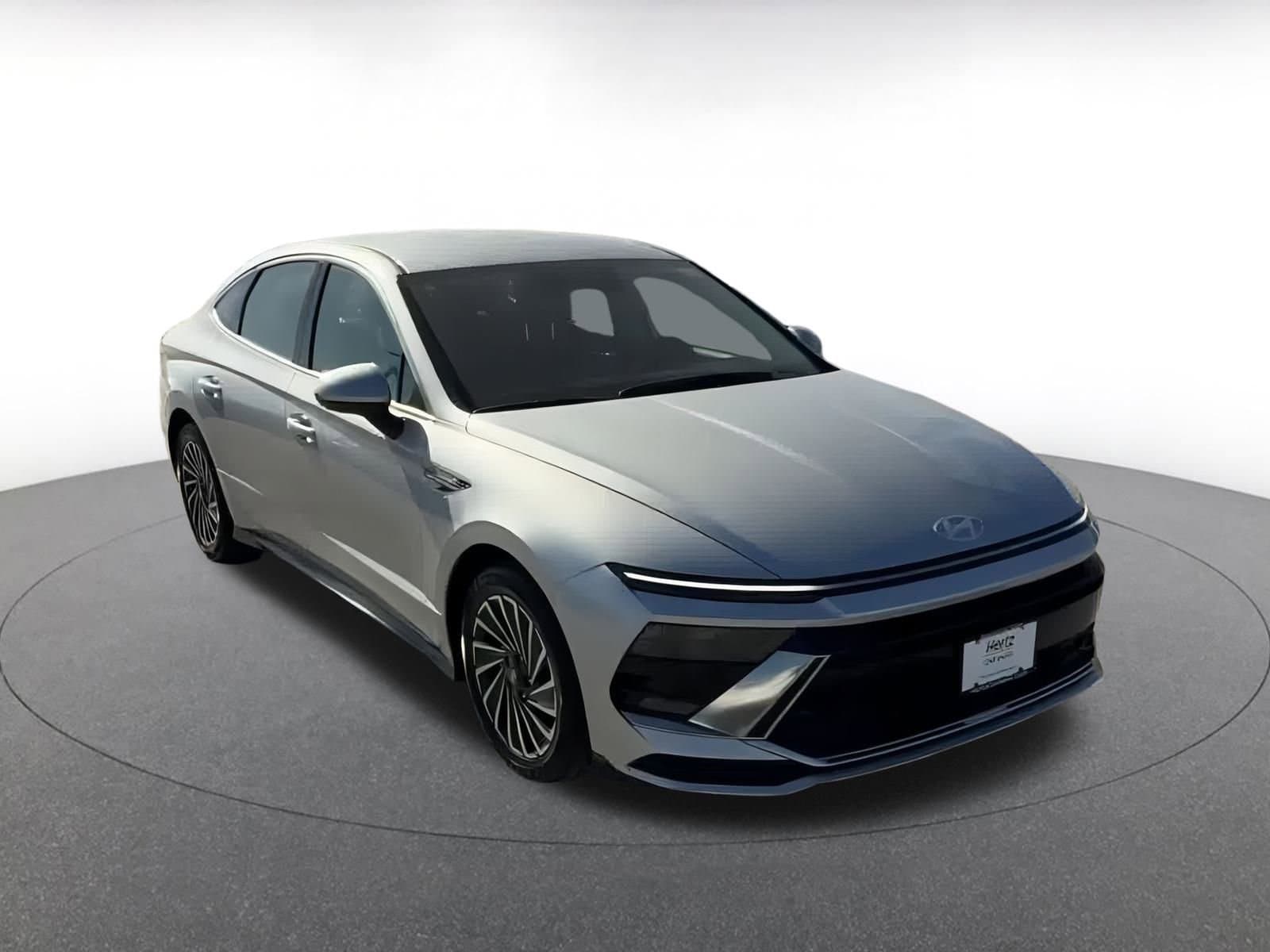 Thumbnail: 2024 Hyundai Sonata - 3
