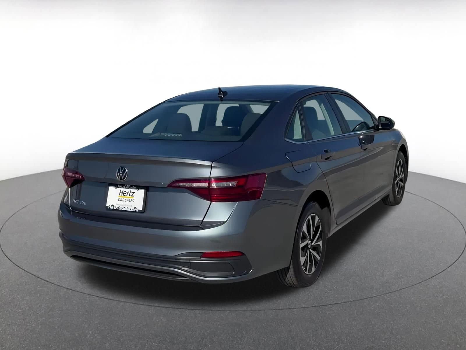 Thumbnail: 2024 Volkswagen Jetta - 14