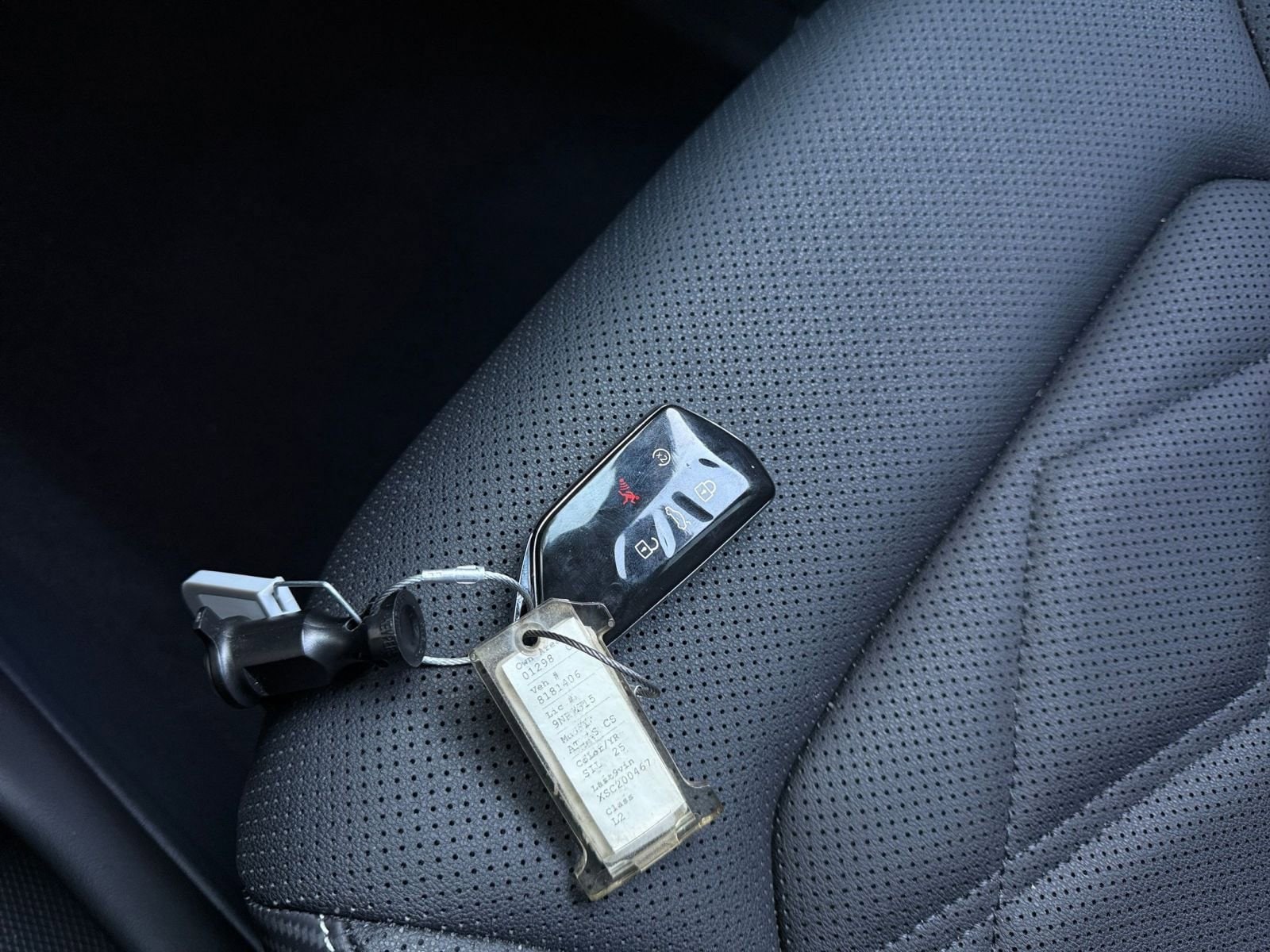 Thumbnail: 2025 Volkswagen Atlas - 22