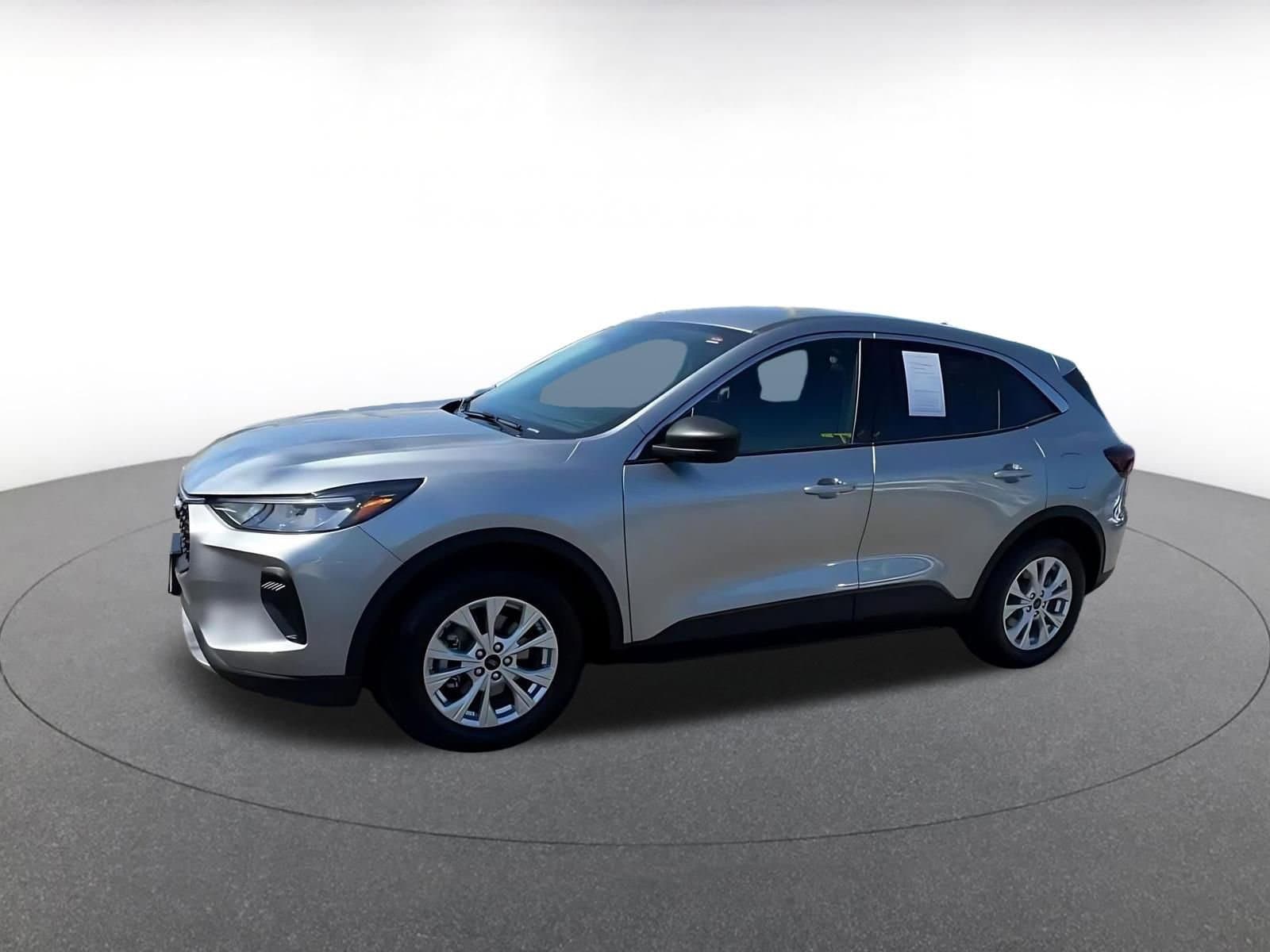 Thumbnail: 2024 Ford Escape - 8