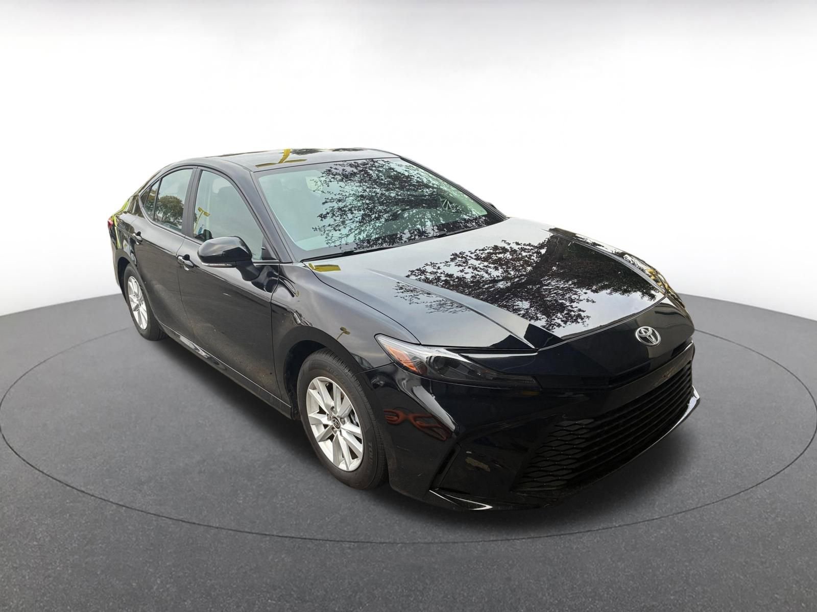 Thumbnail: 2025 Toyota Camry - 1