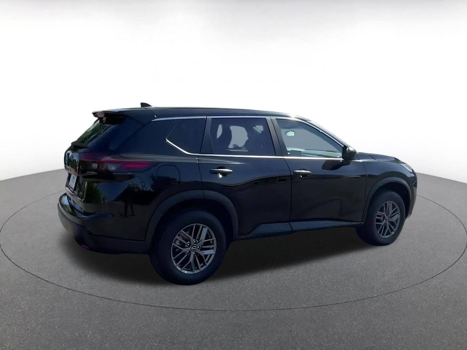 Thumbnail: 2024 Nissan Rogue - 15