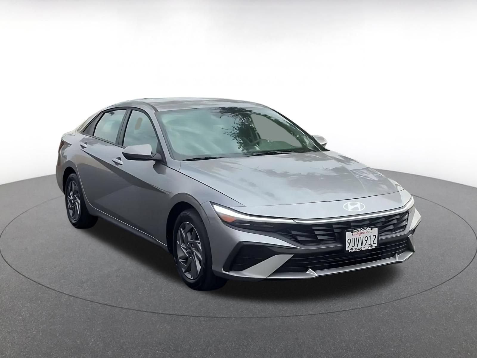 Thumbnail: 2026 Hyundai Elantra - 3