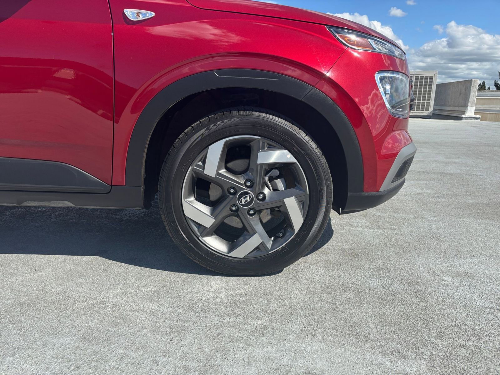 Thumbnail: 2025 Hyundai Venue - 30