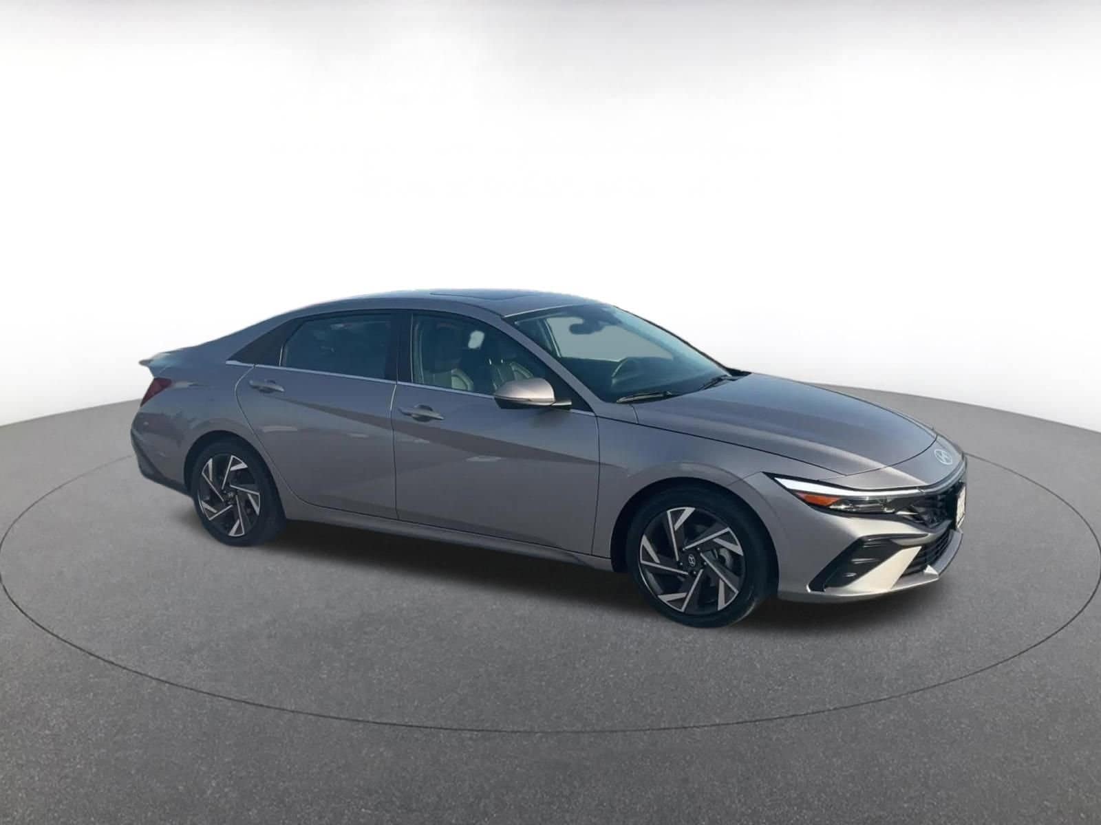 Thumbnail: 2025 Hyundai Elantra - 2