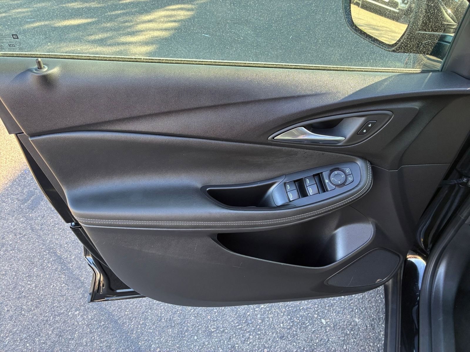 Thumbnail: 2025 Buick Encore GX - 20