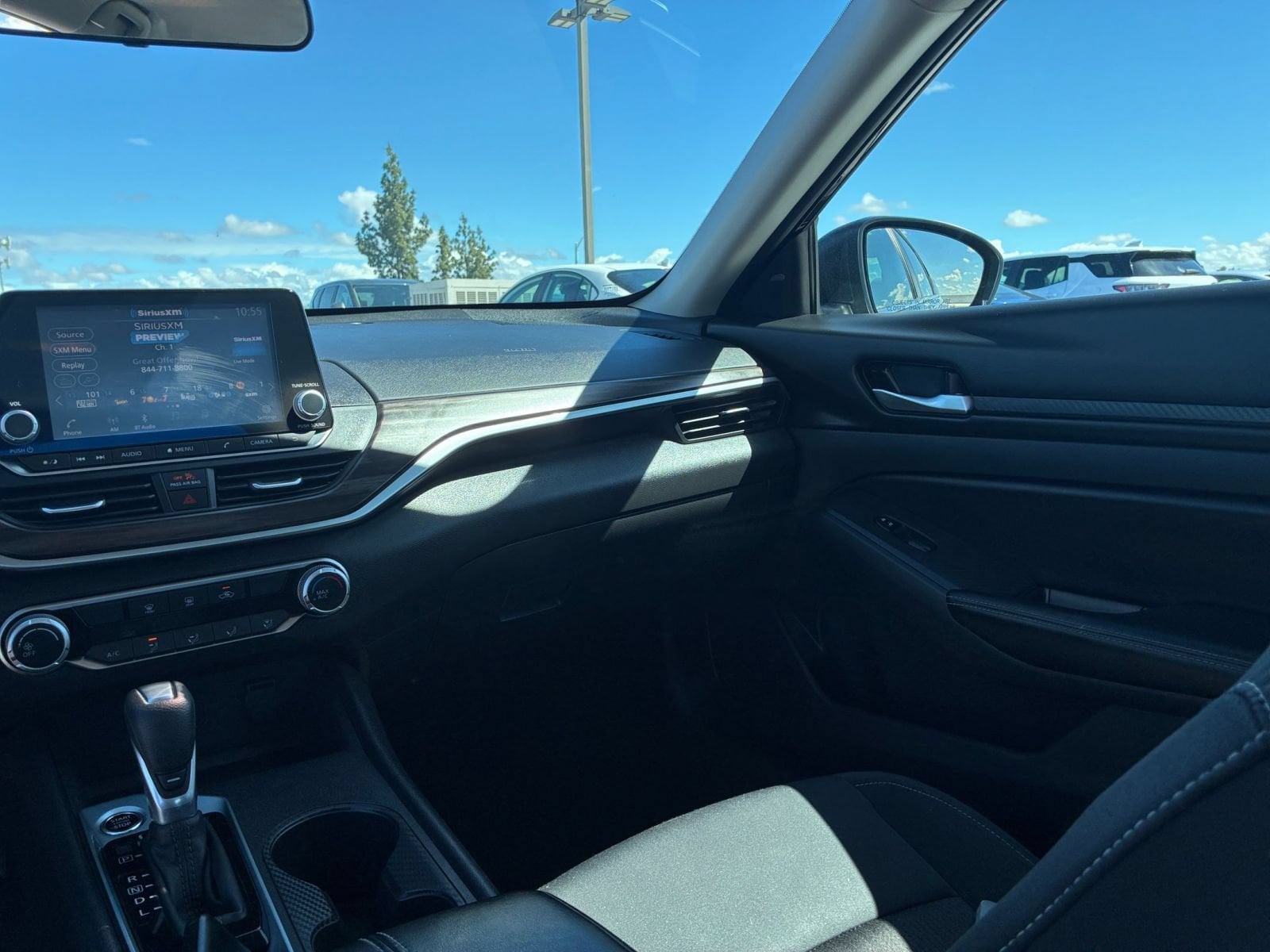 Thumbnail: 2025 Nissan Altima - 33