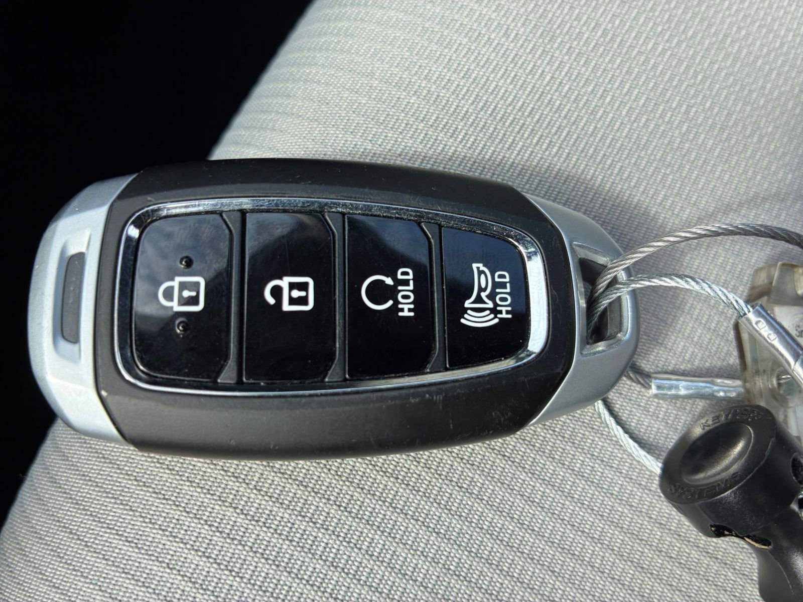 Thumbnail: 2025 Hyundai Venue - 24