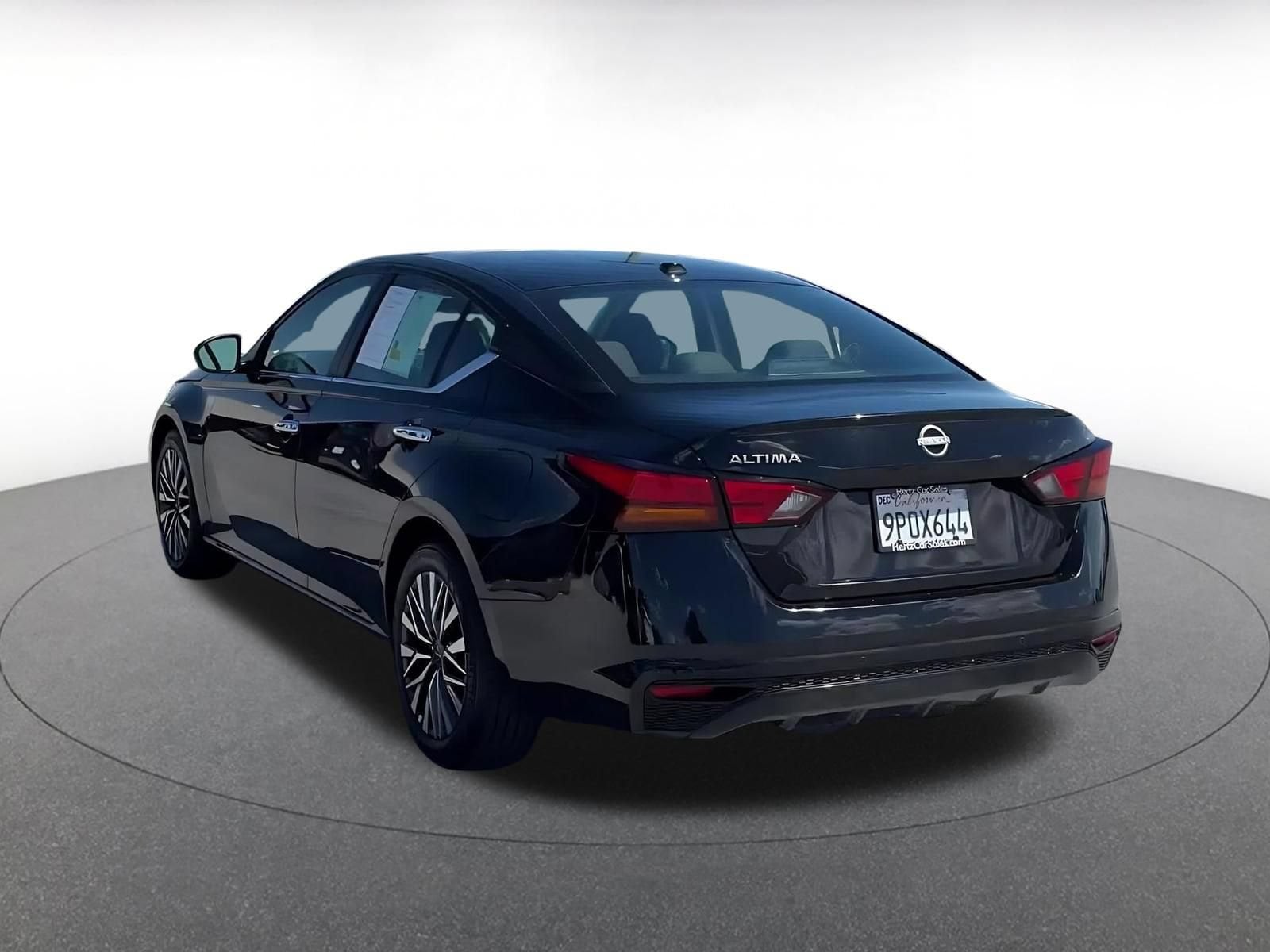 Thumbnail: 2025 Nissan Altima - 10