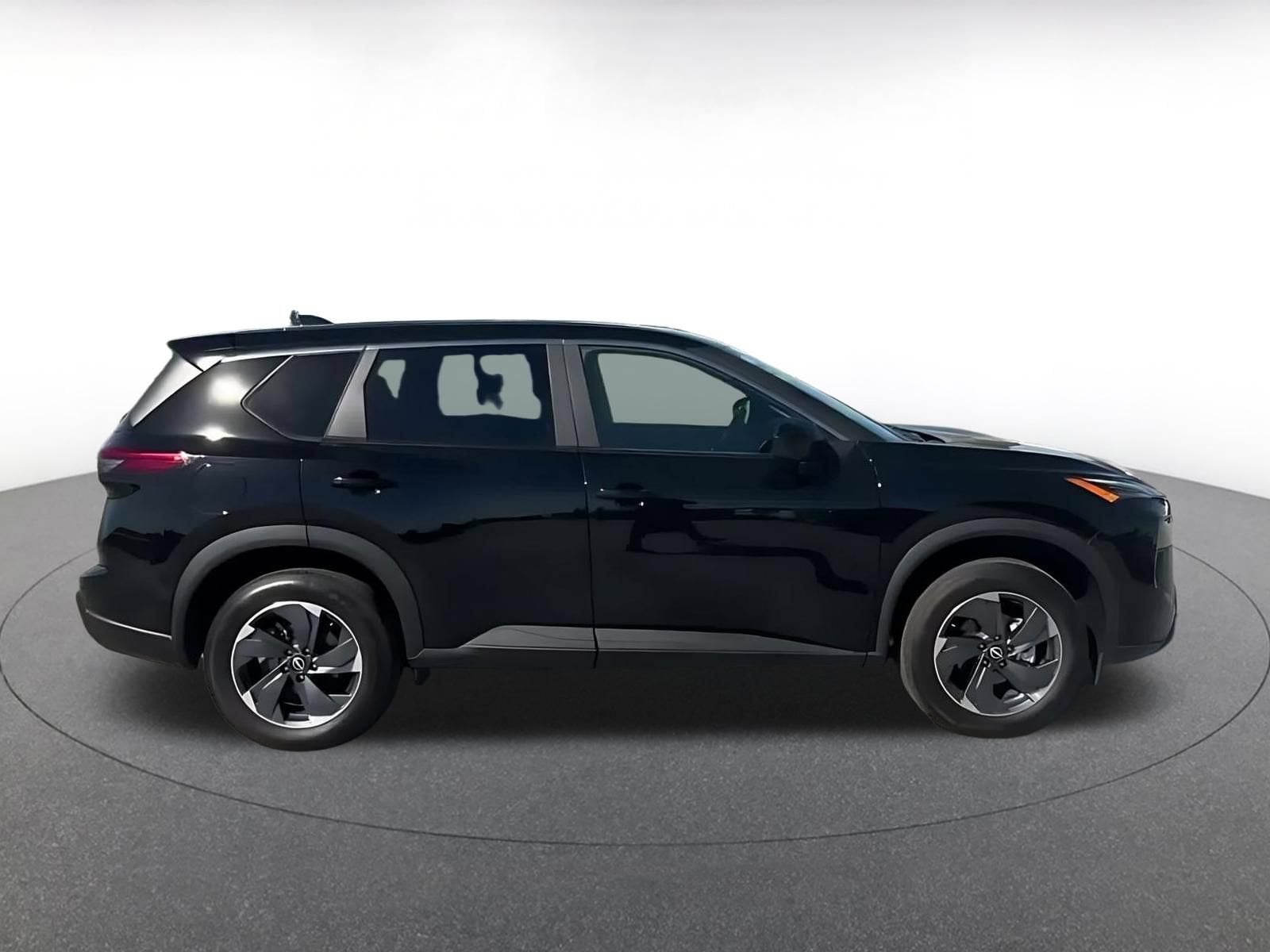 Thumbnail: 2025 Nissan Rogue - 15