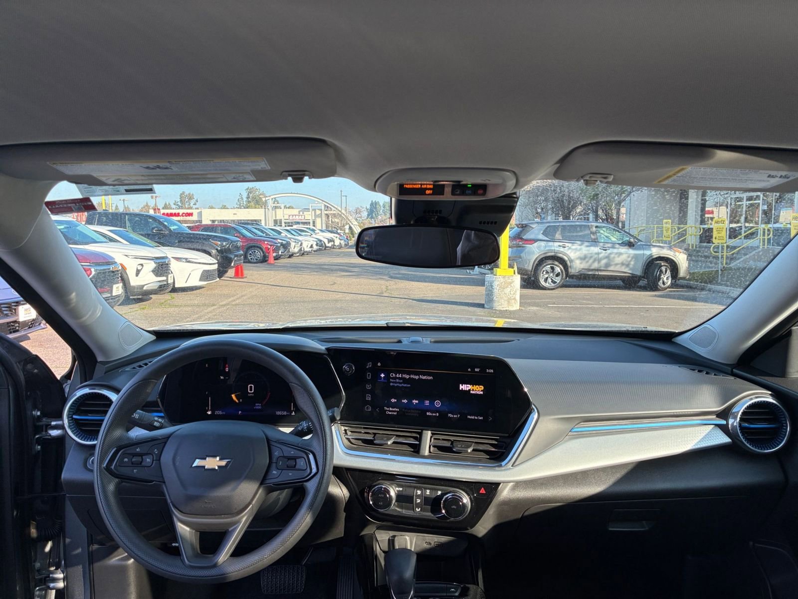 Thumbnail: 2025 Chevrolet Trax - 31