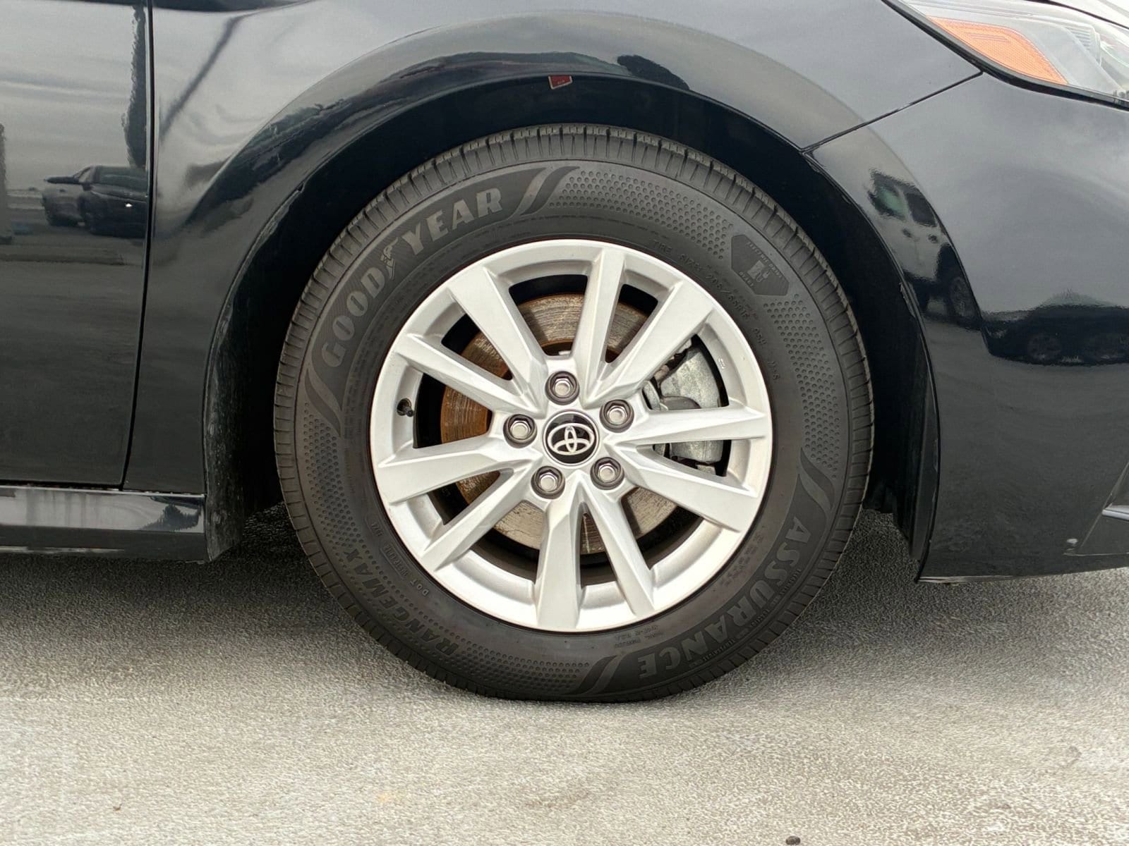 Thumbnail: 2025 Toyota Camry - 30