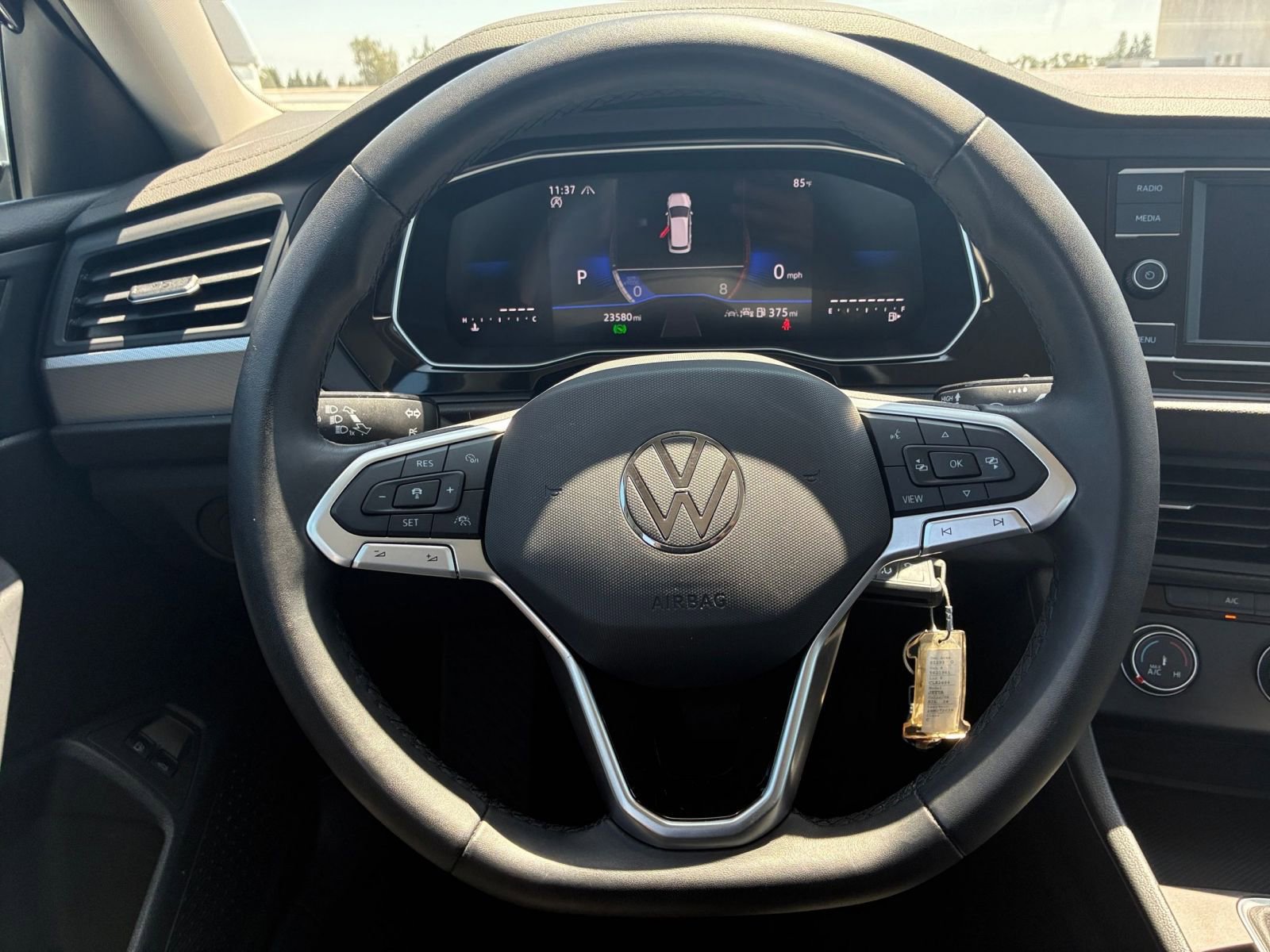 Thumbnail: 2024 Volkswagen Jetta - 28