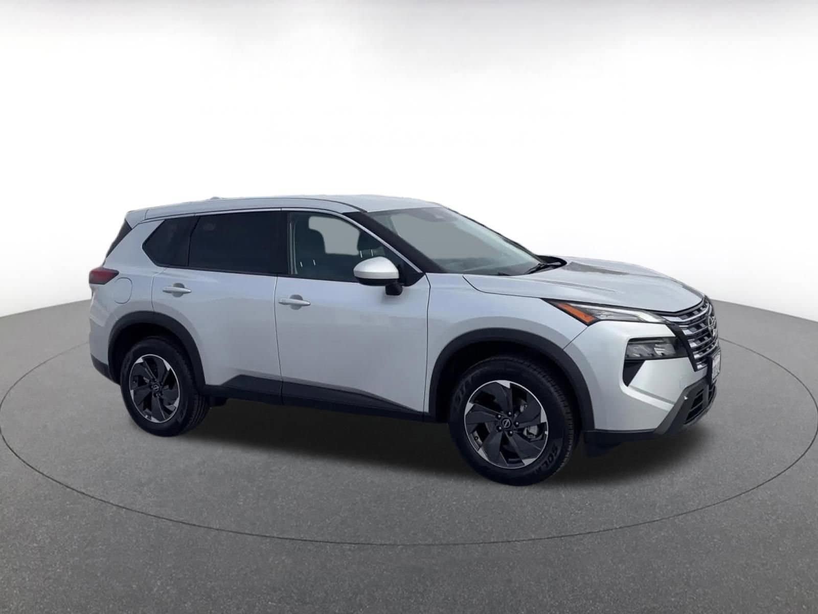 Thumbnail: 2025 Nissan Rogue - 2