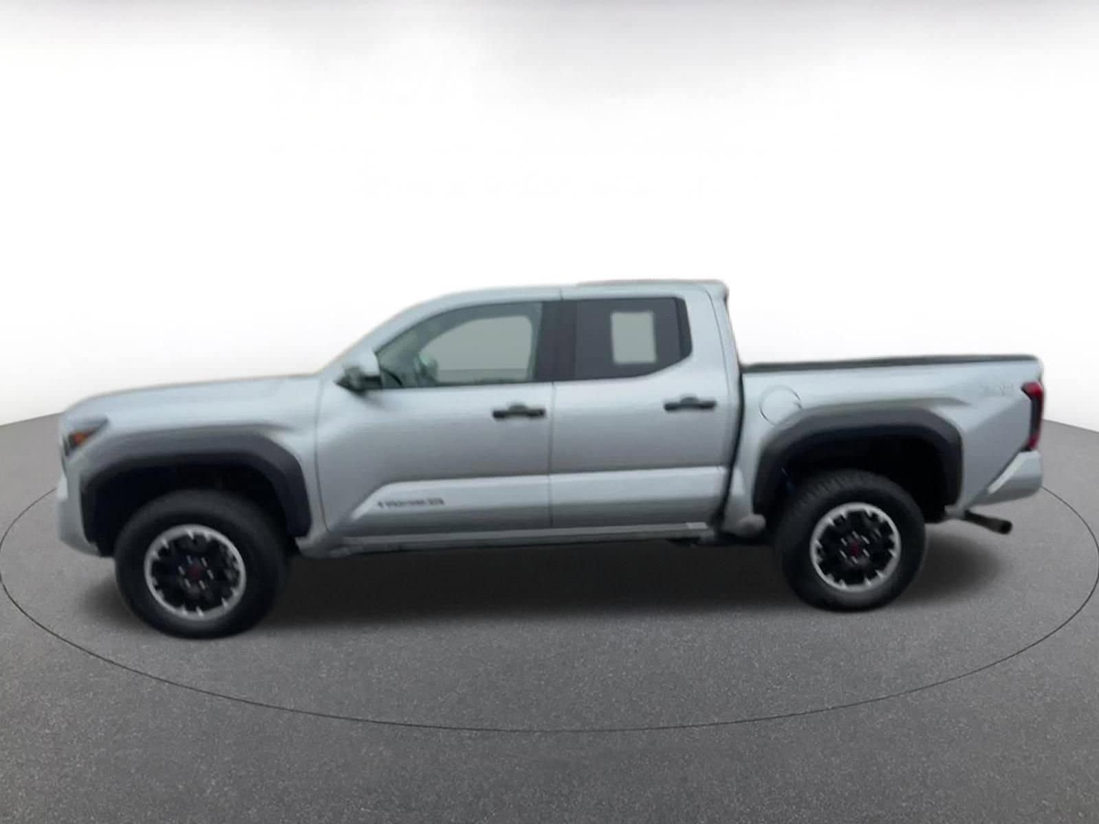 Thumbnail: 2025 Toyota Tacoma - 9