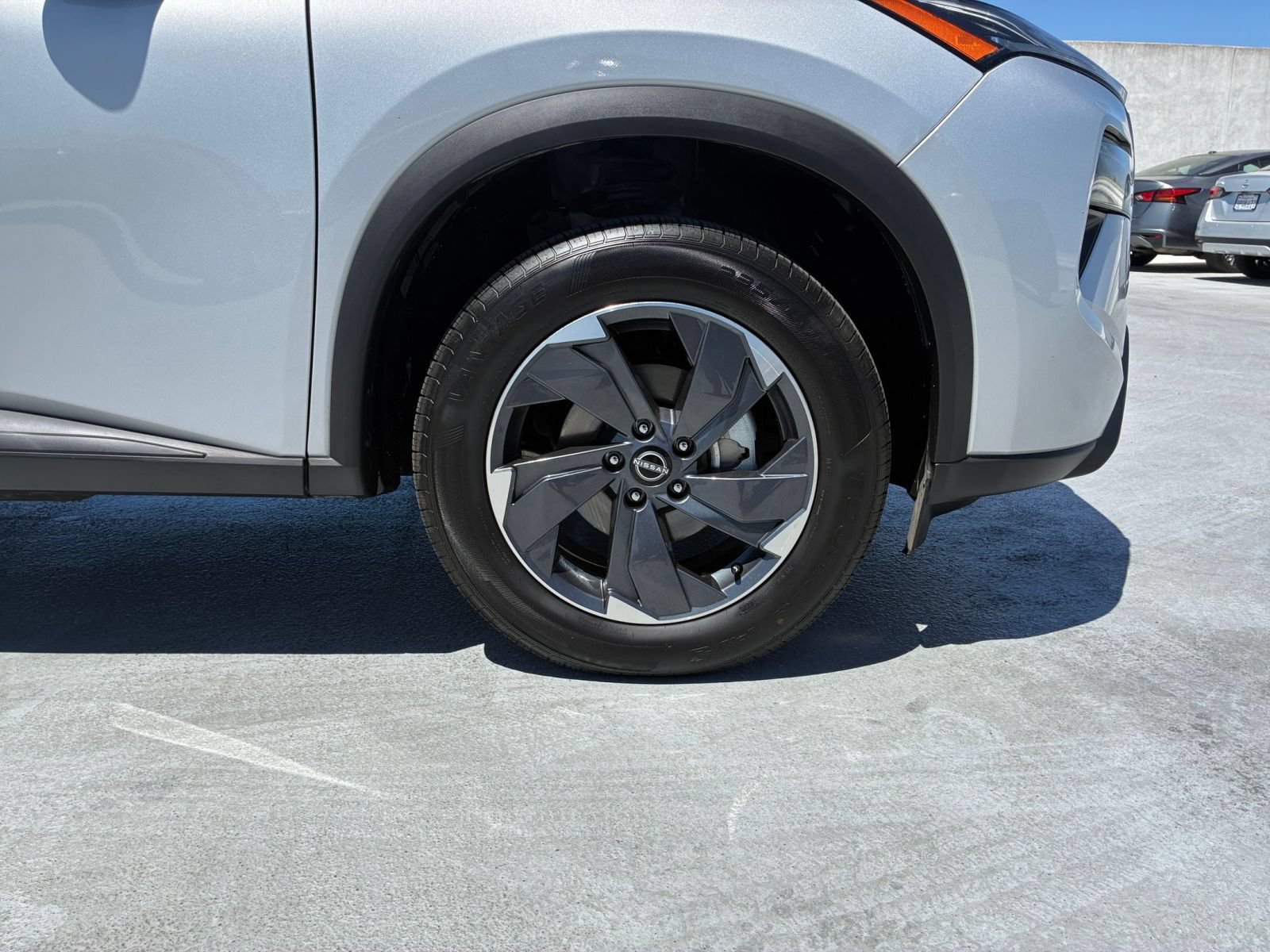 Thumbnail: 2025 Nissan Rogue - 26